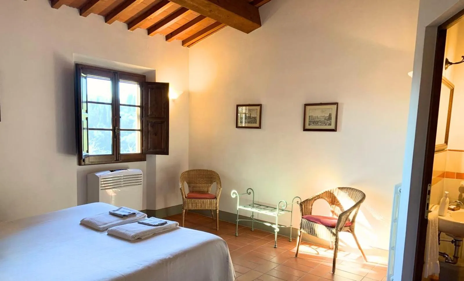 Bedroom, Bed in Borgo Bottaia