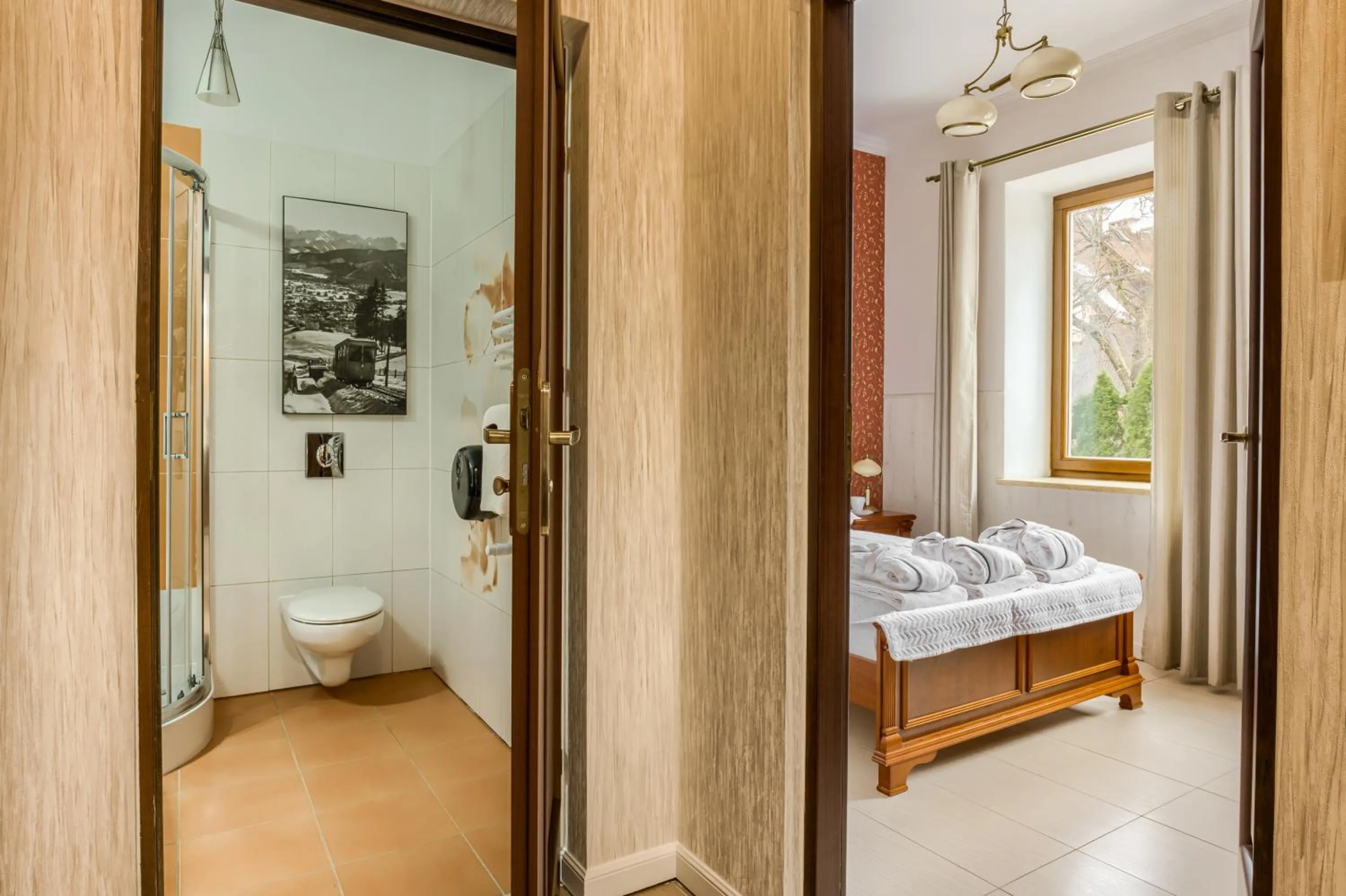 Bathroom, Bed in TatryTOP Radowid basen sauna