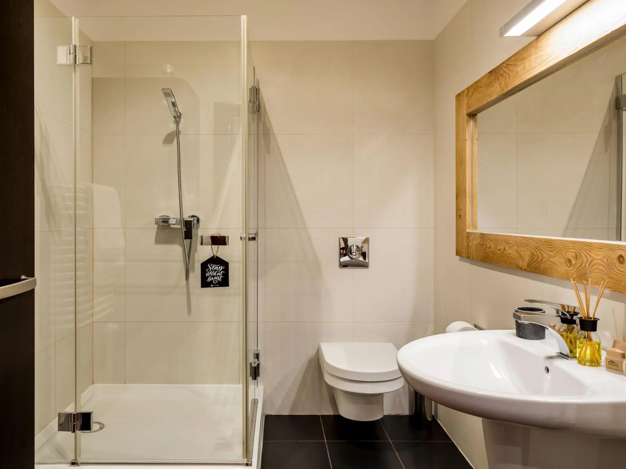 Shower in TatryTOP Radowid basen sauna