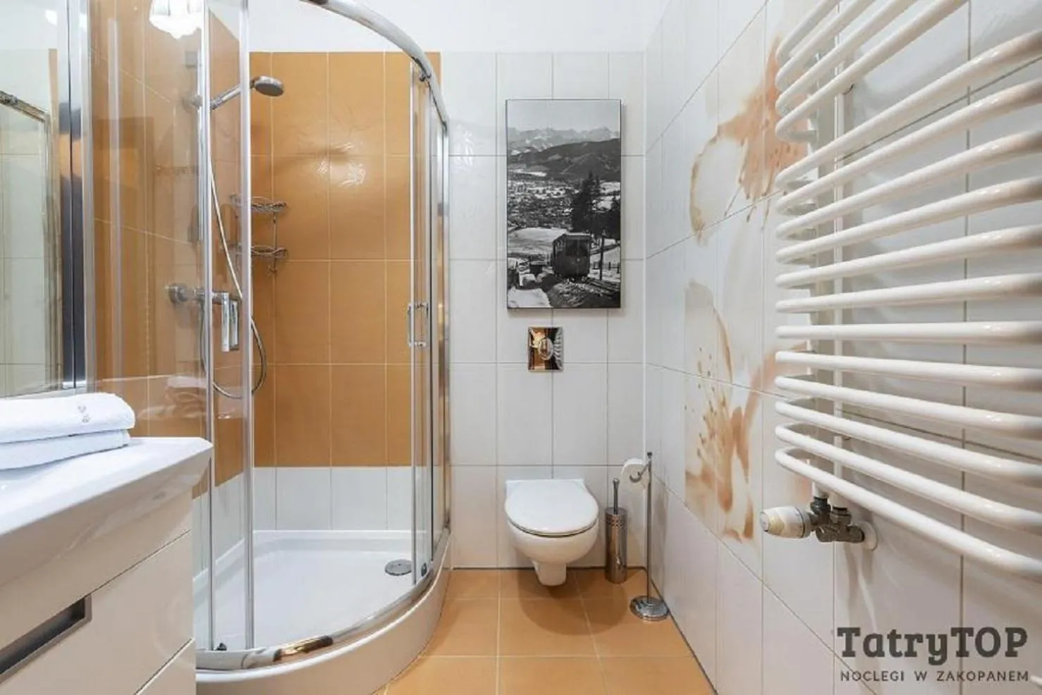 Shower in TatryTOP Radowid basen sauna