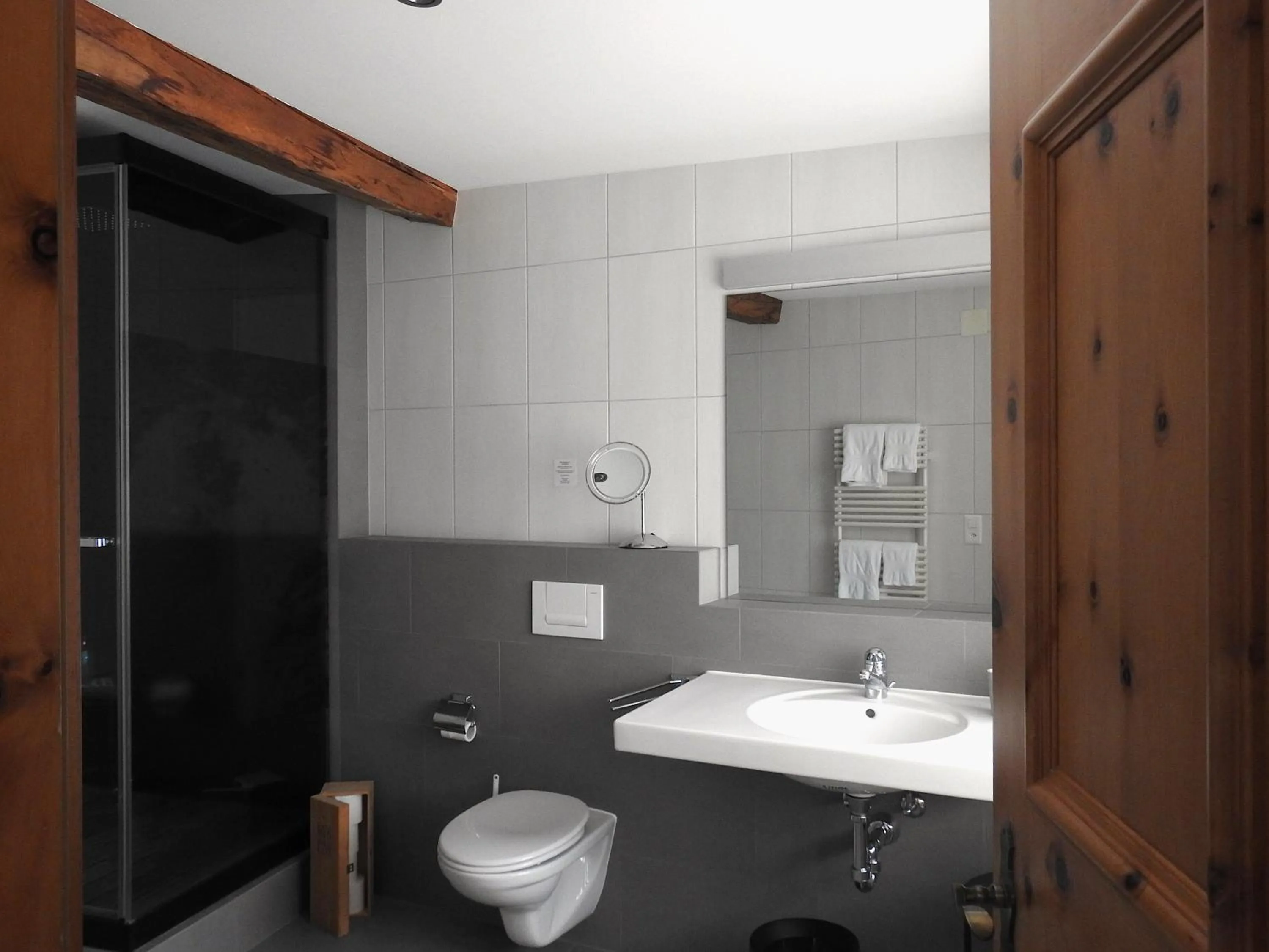 Bathroom in Hotel Spöl Restaurant