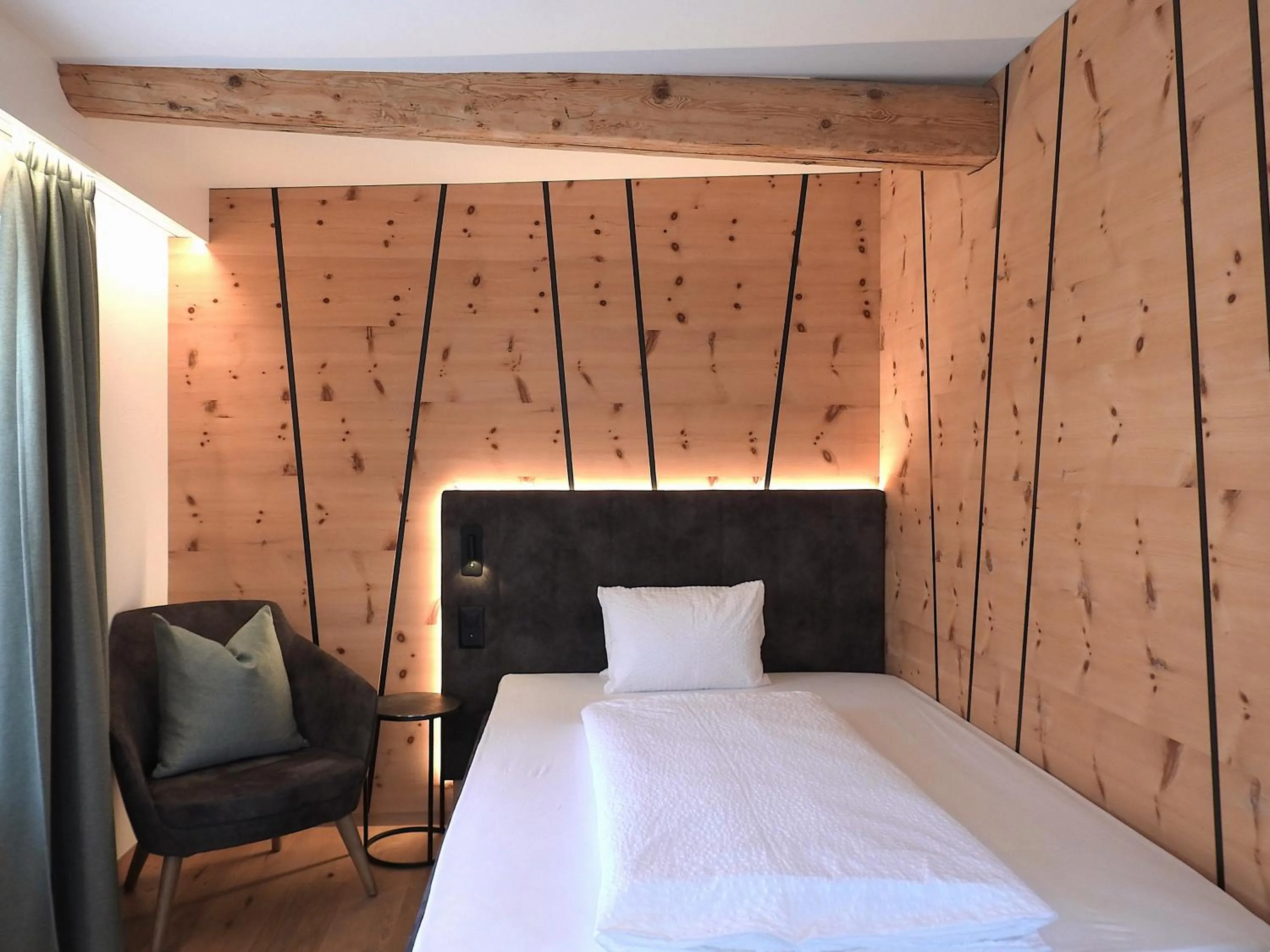 Bed in Hotel Spöl Restaurant