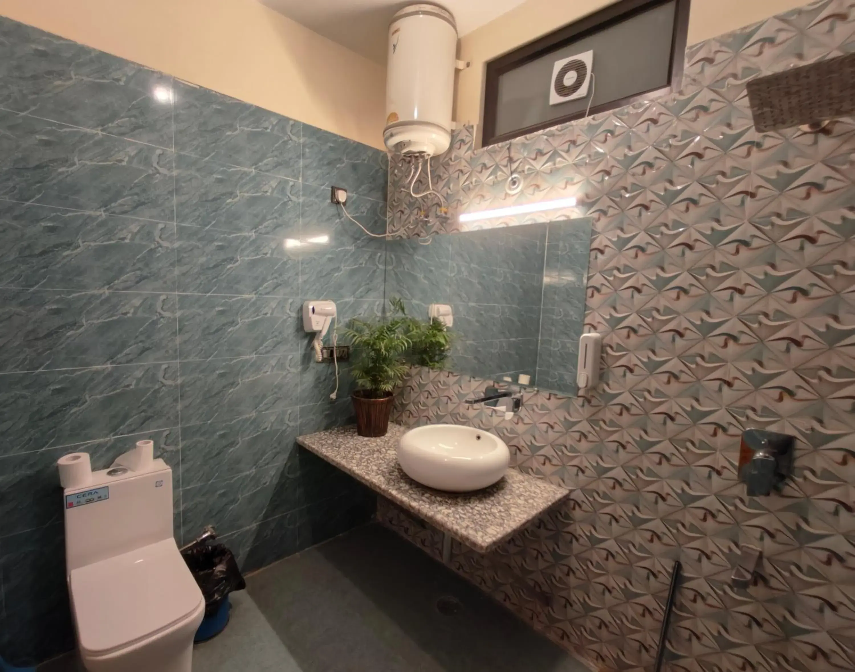 Deluxe Room - single occupancy in Hill Top Swiss Cottage Deluxe Room - single occupancy in Hill Top Swiss Cottage