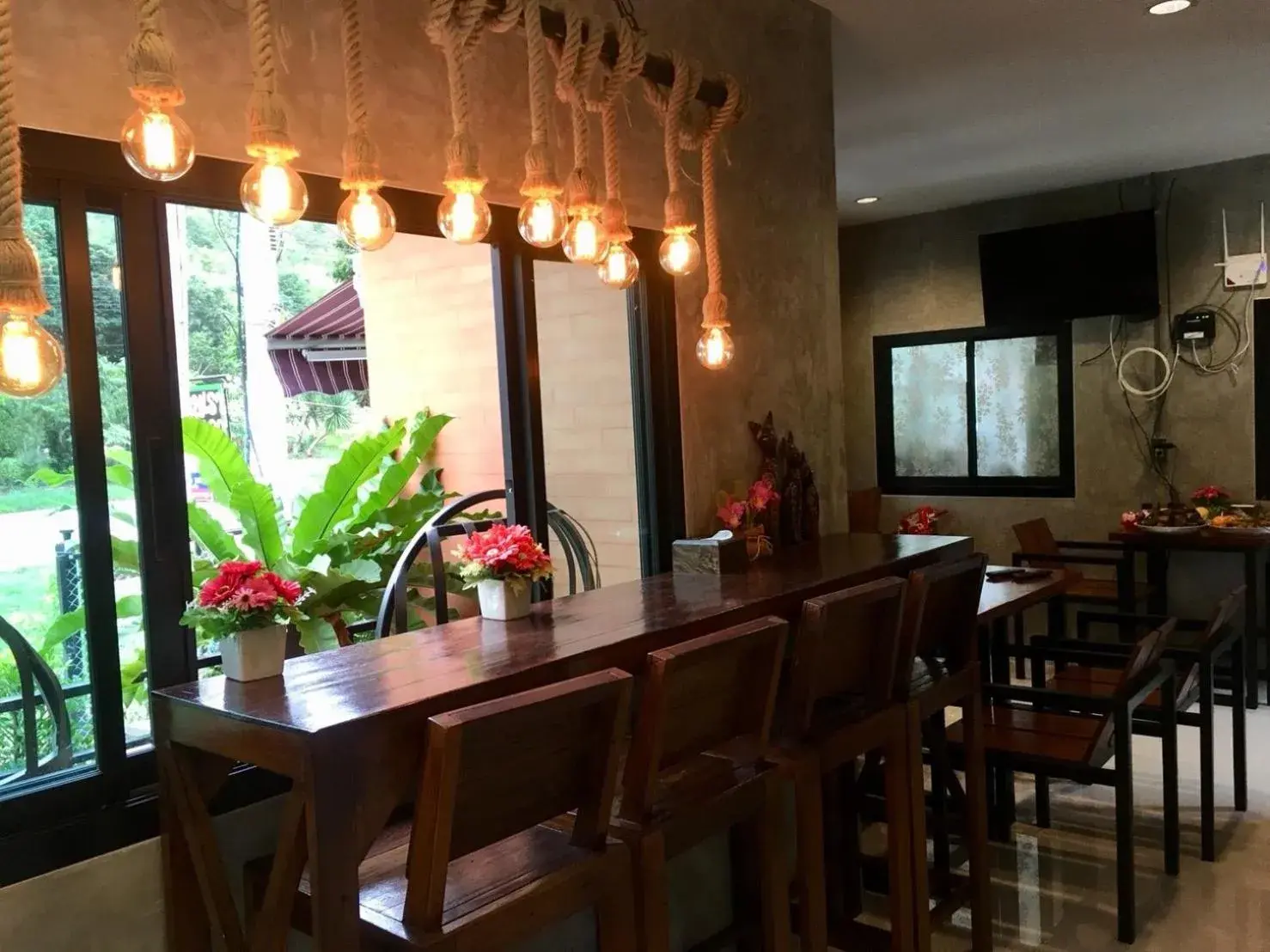 Restaurant/places to eat in River Hill Side Resort Restaurant/places to eat in River Hill Side Resort
