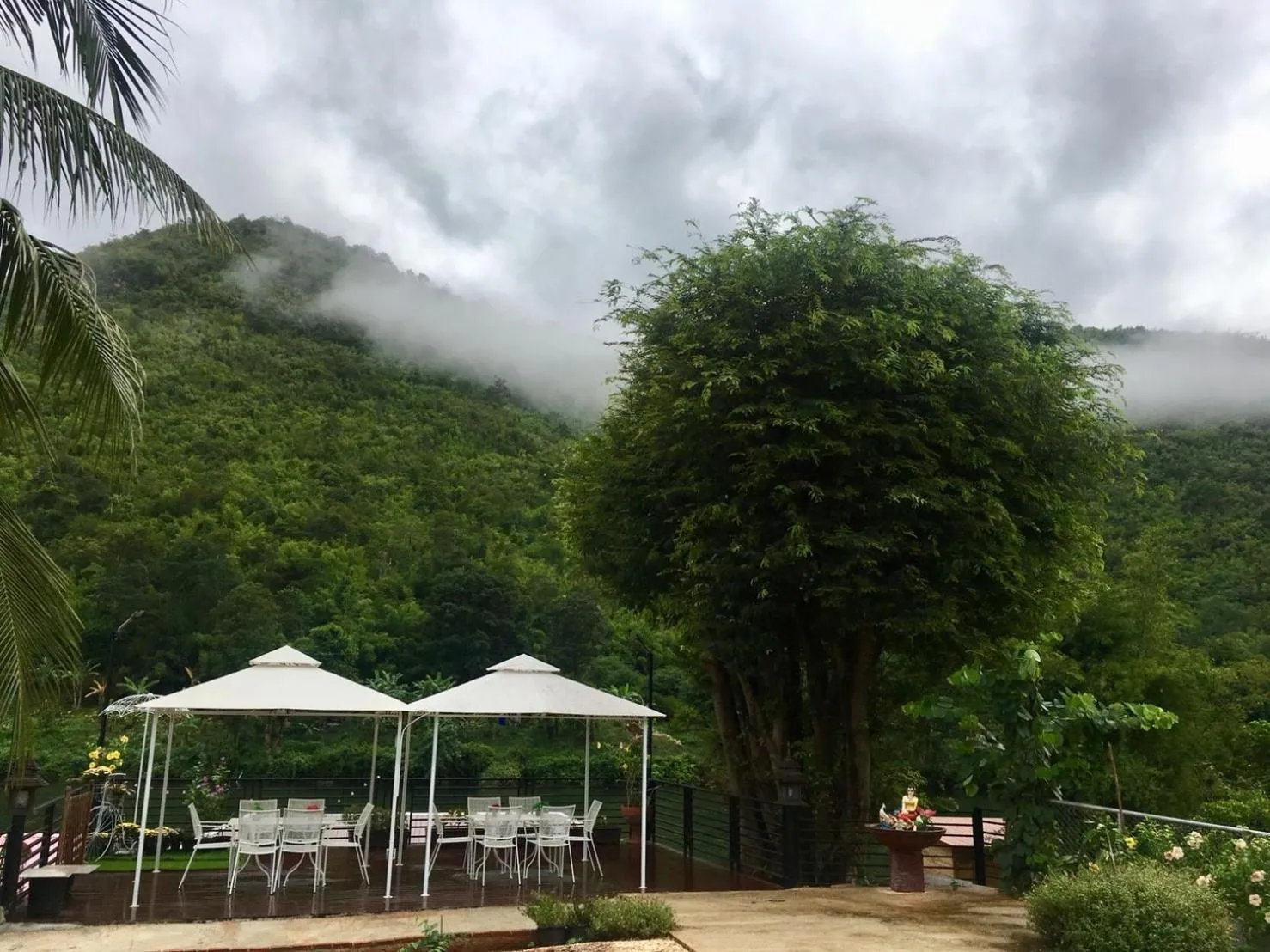 Property building in River Hill Side Resort