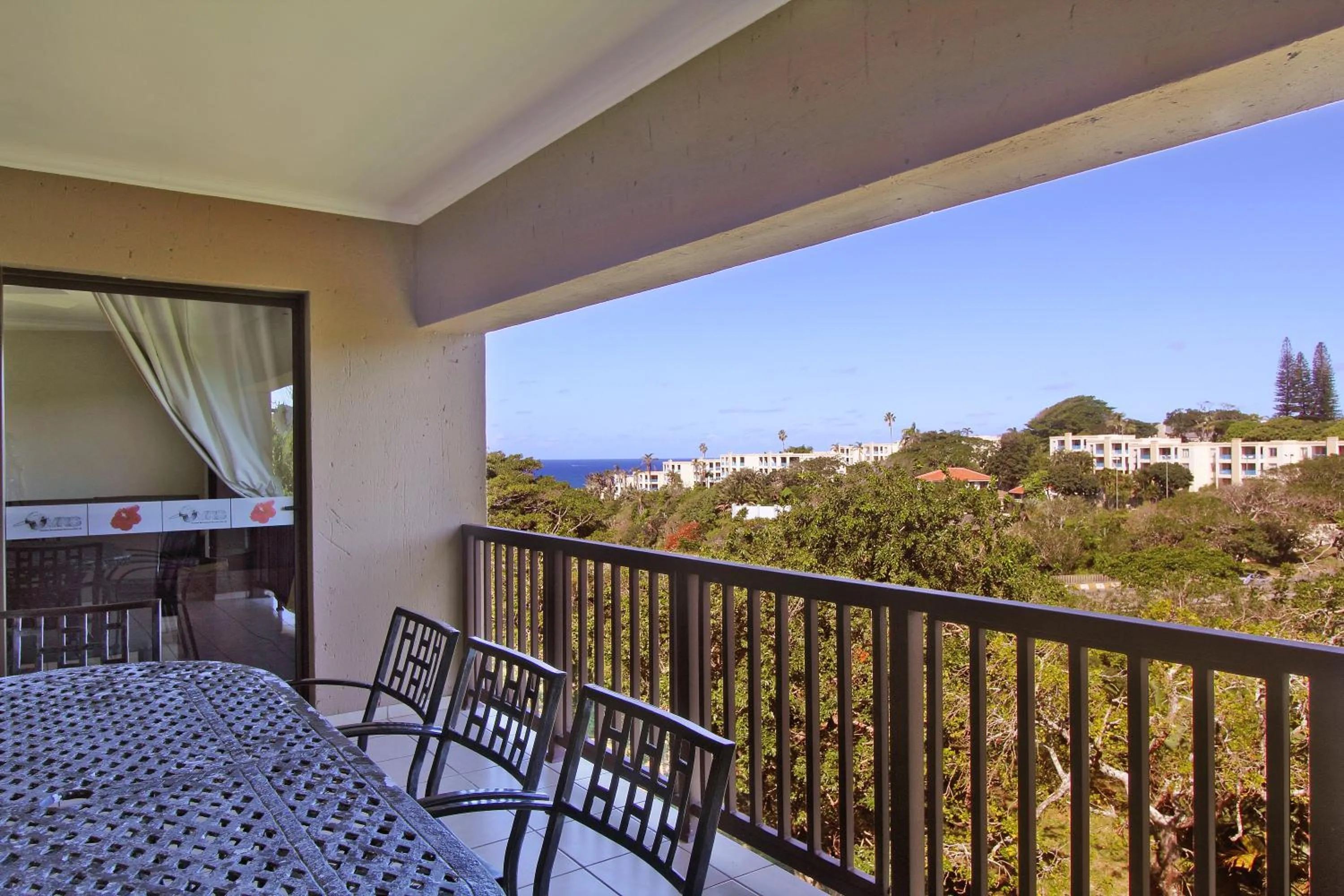 Patio in Uvongo River Resort