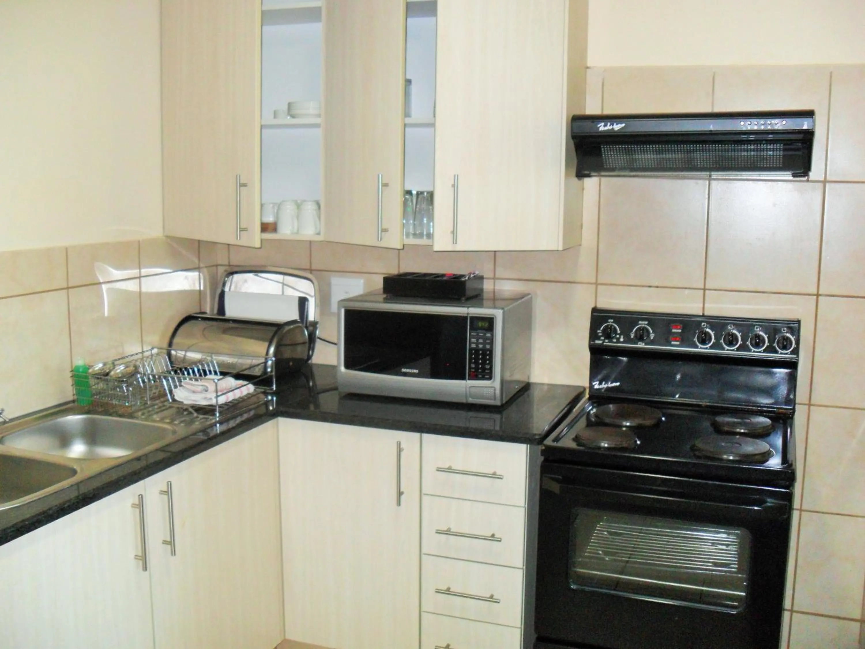 Kitchen or kitchenette in Uvongo River Resort