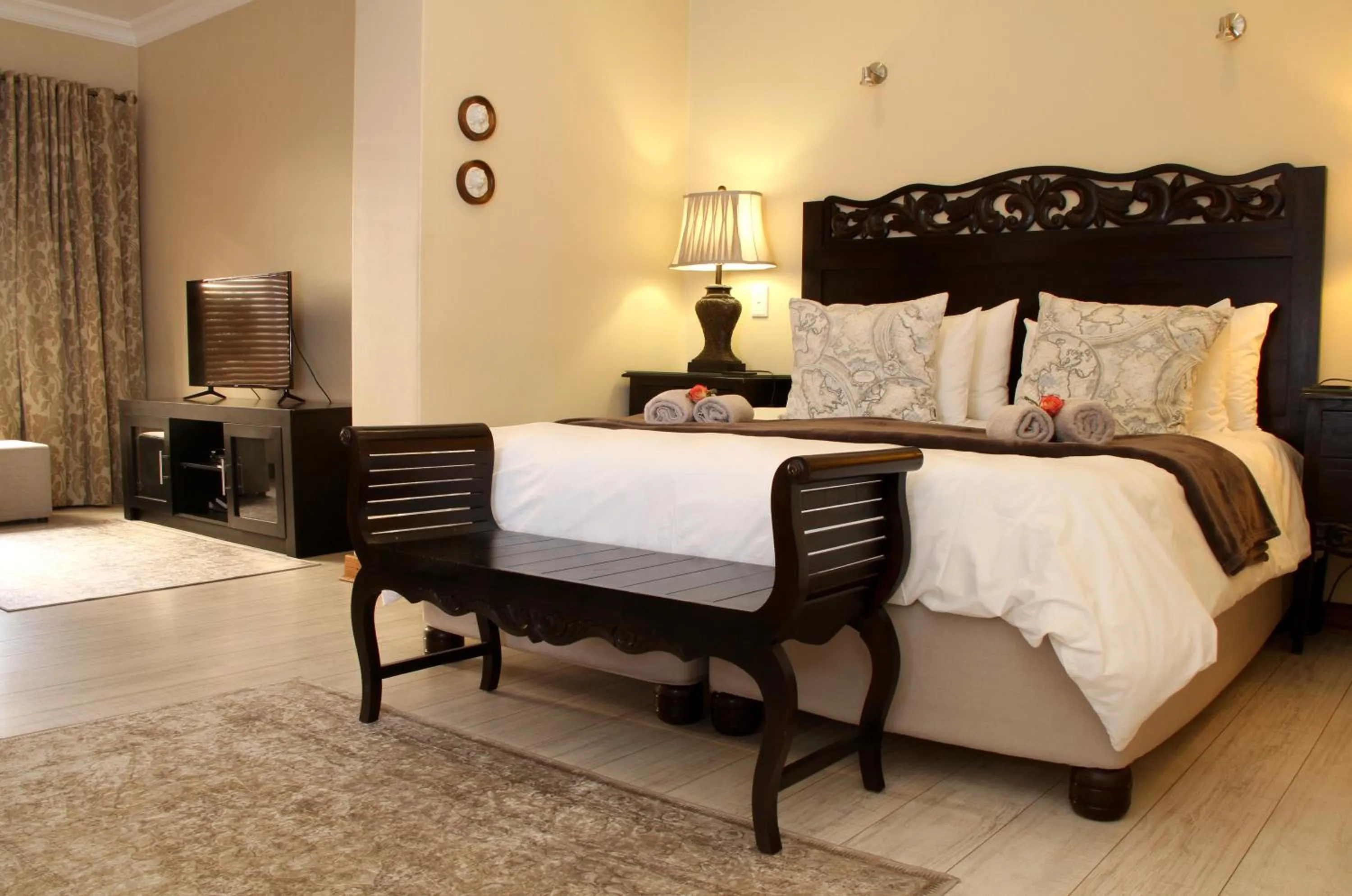 Photo of the whole room, Bed in Del Roza Guest House