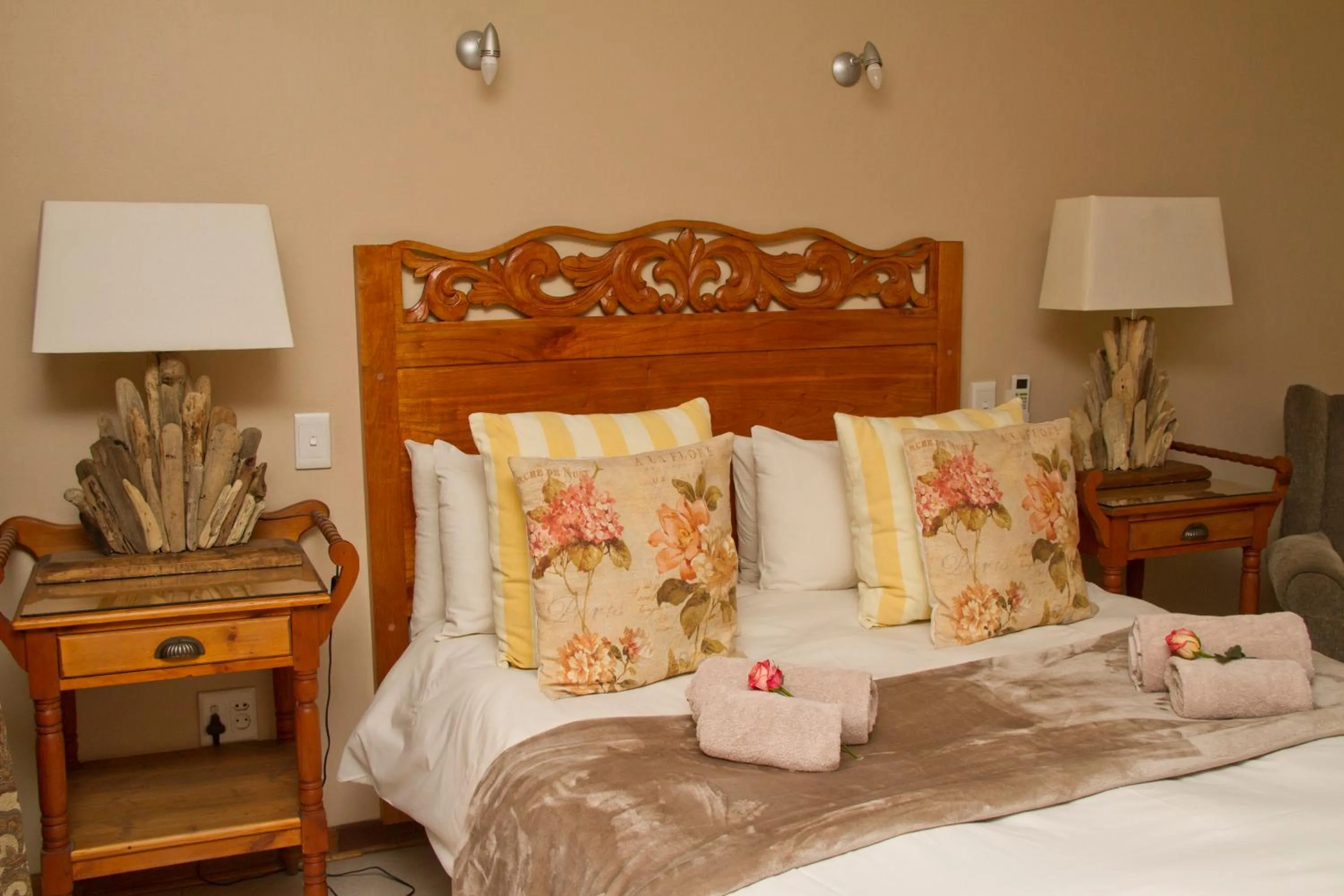 Bedroom, Bed in Del Roza Guest House