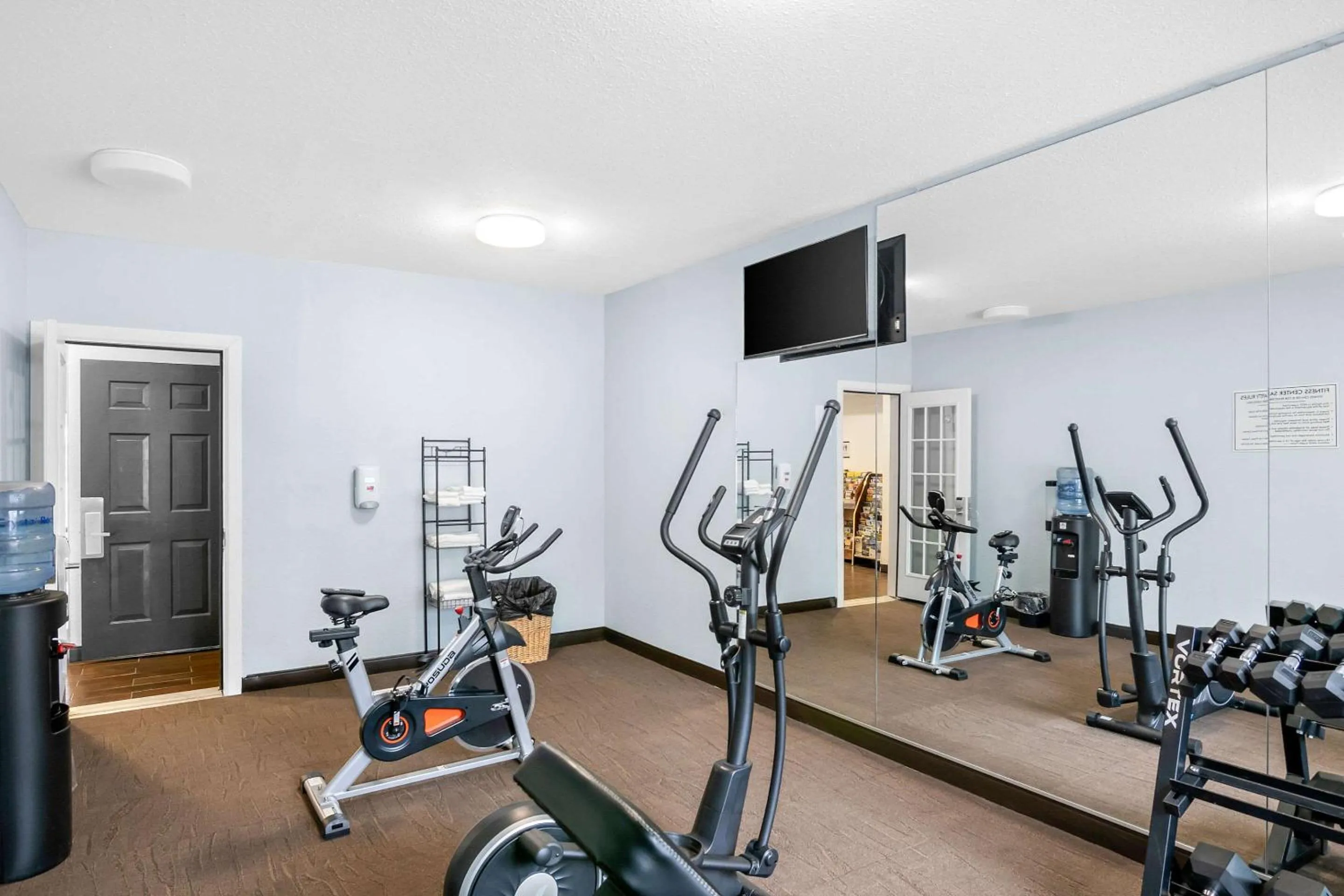 Fitness centre/facilities in Red Roof Inn Glens Falls - Lake George