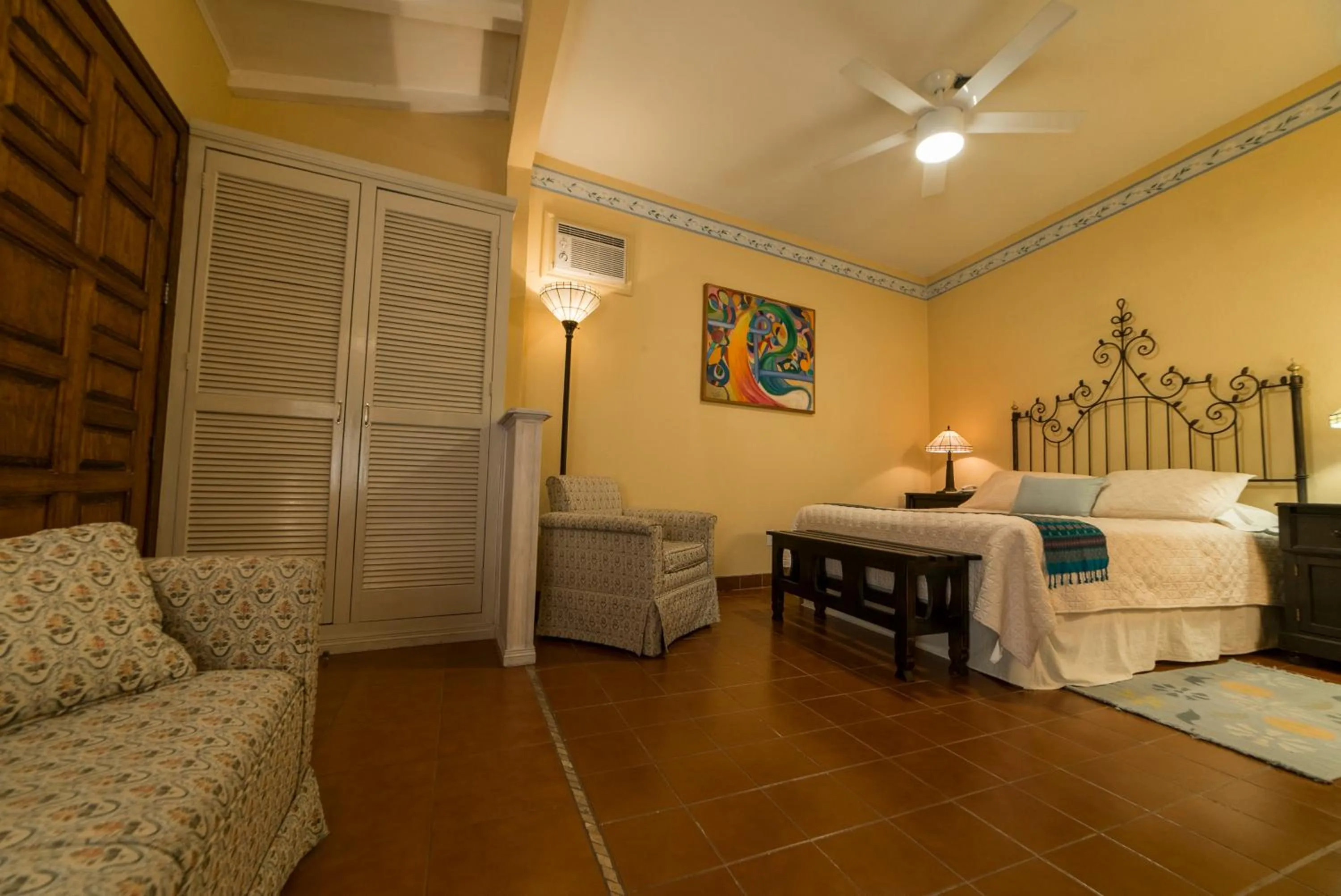 Bedroom, Bed in Villa Mirasol
