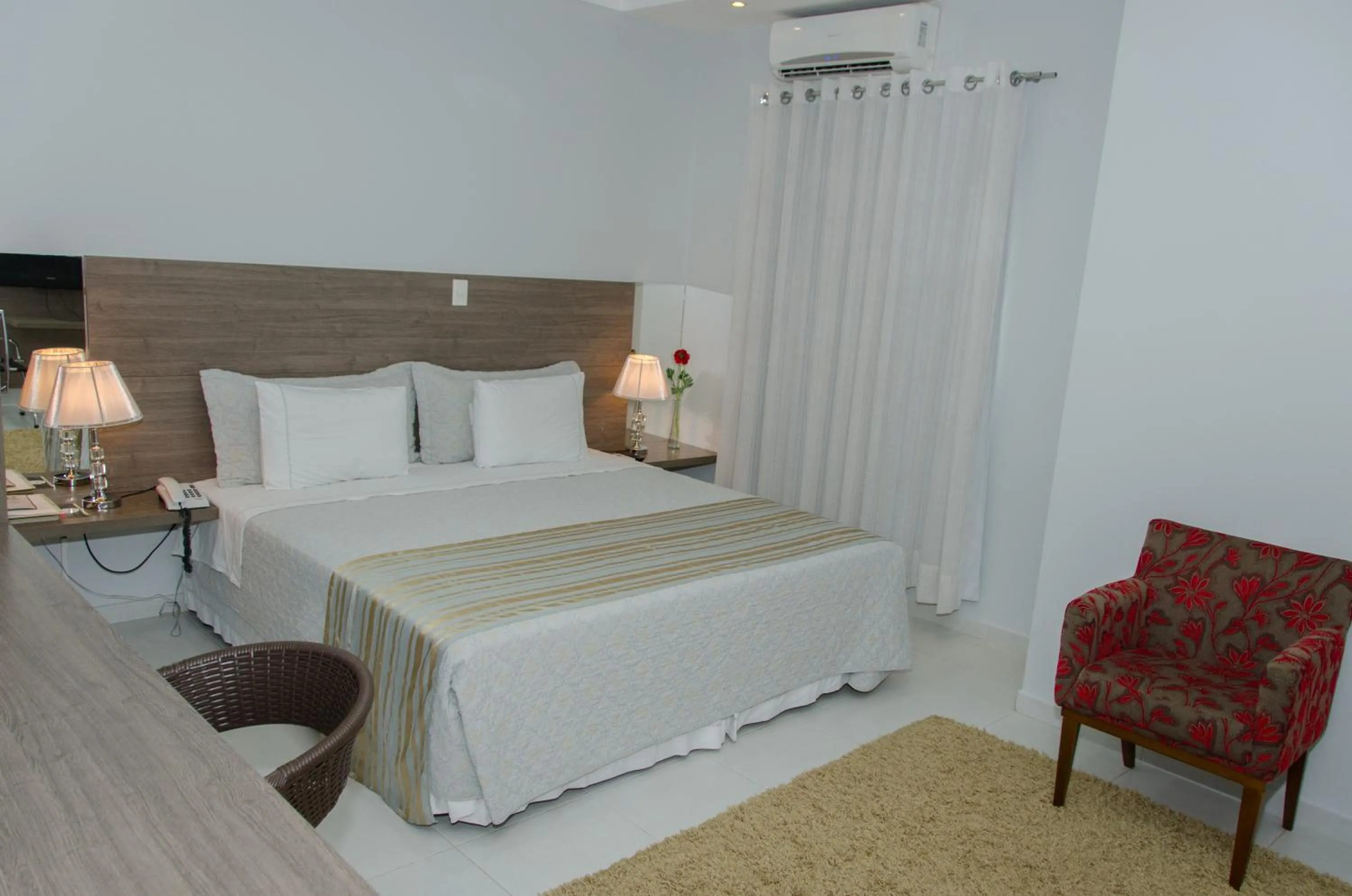 Bedroom, Bed in Hotel Porto Madeira