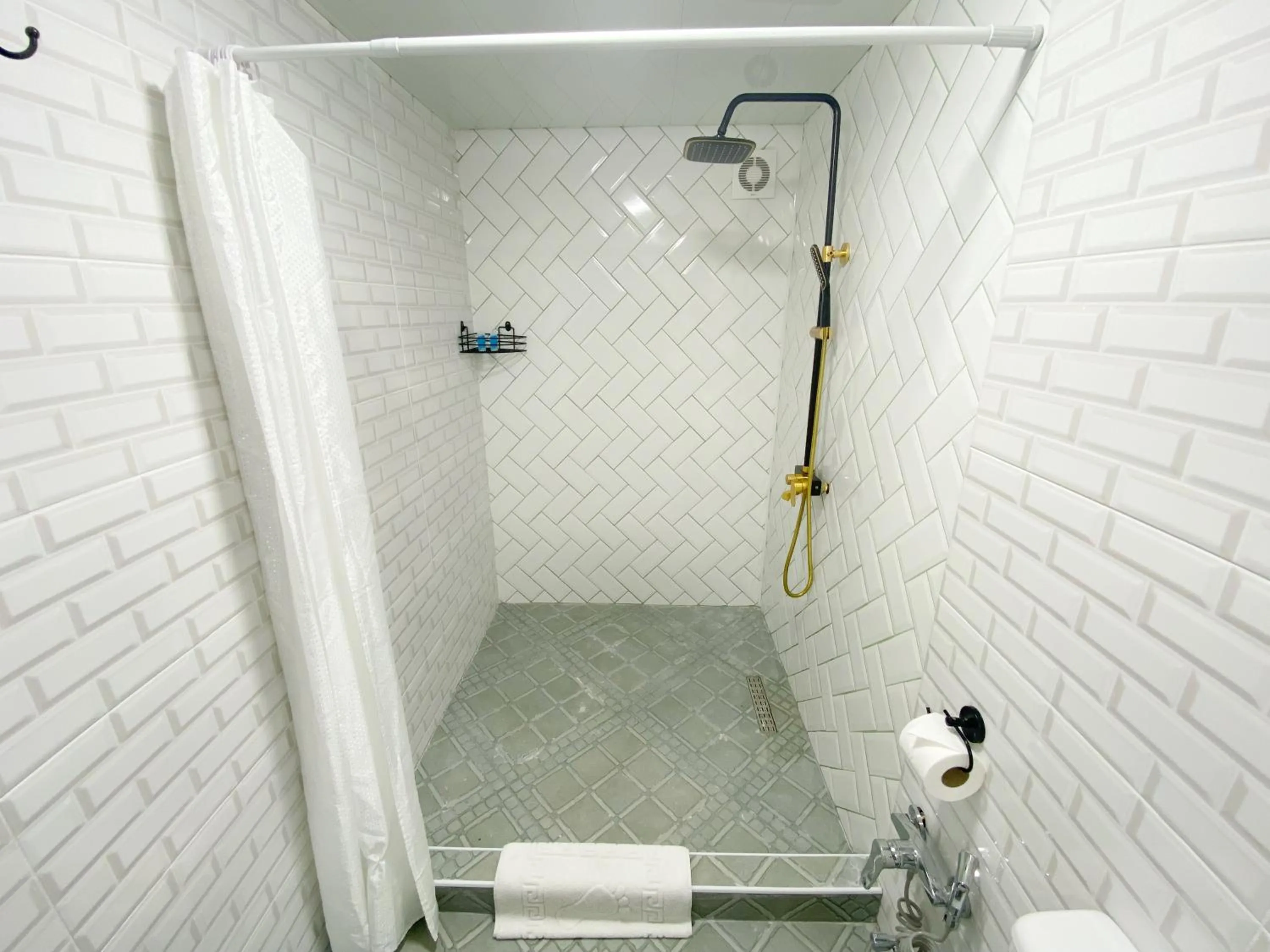 Shower in Hotel Orange Kutaisi