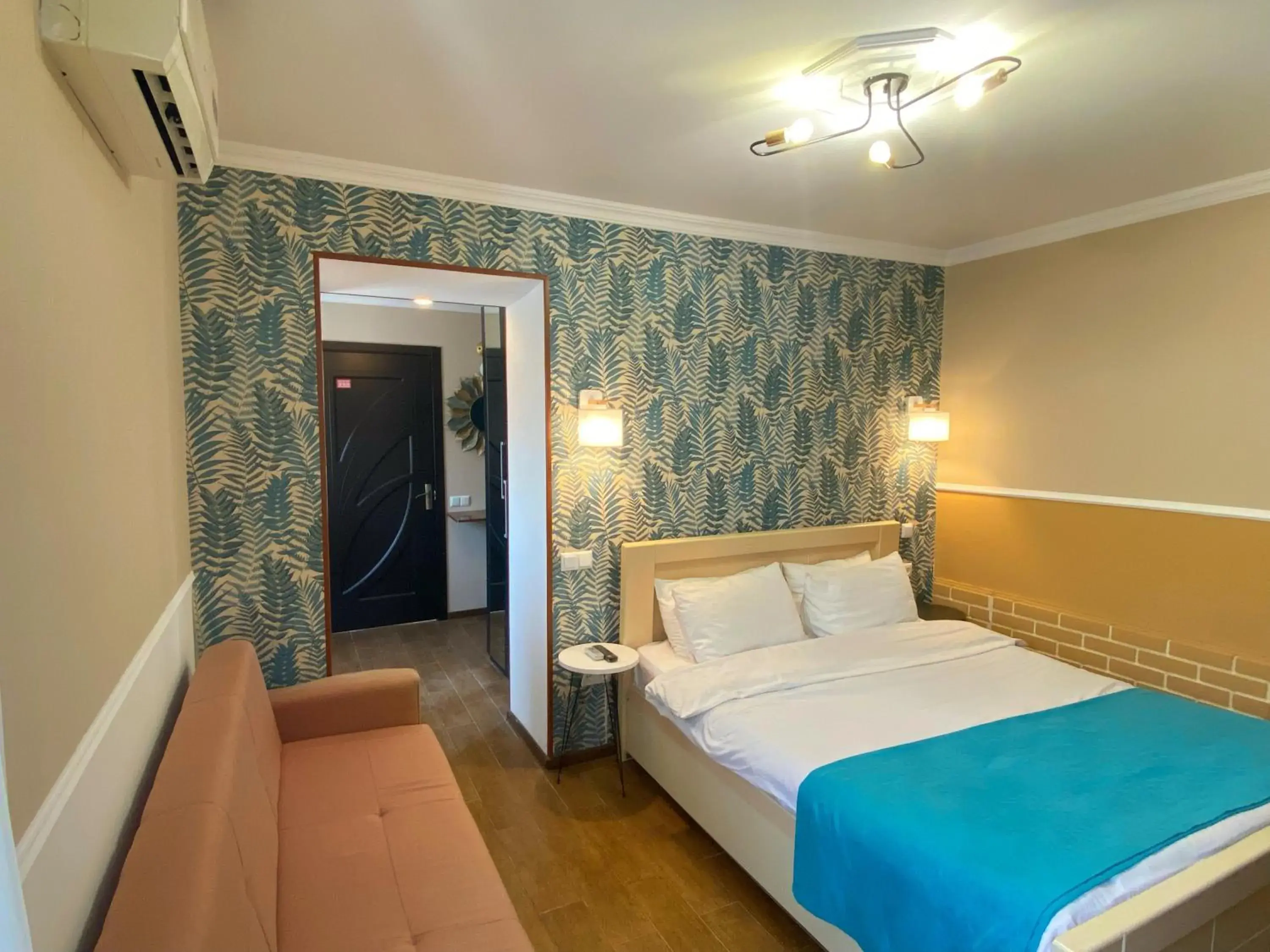 Economy Double Room in Hotel Orange Kutaisi Economy Double Room in Hotel Orange Kutaisi