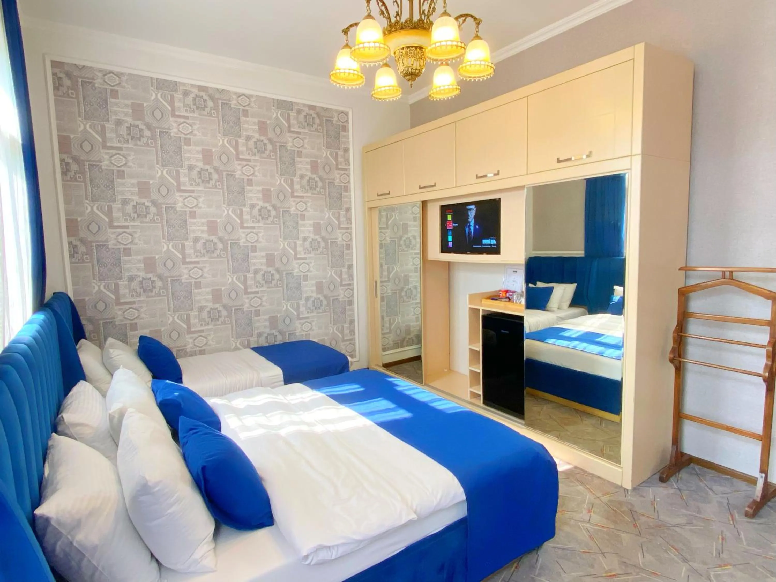 TV and multimedia, Bed in Hotel Orange Kutaisi