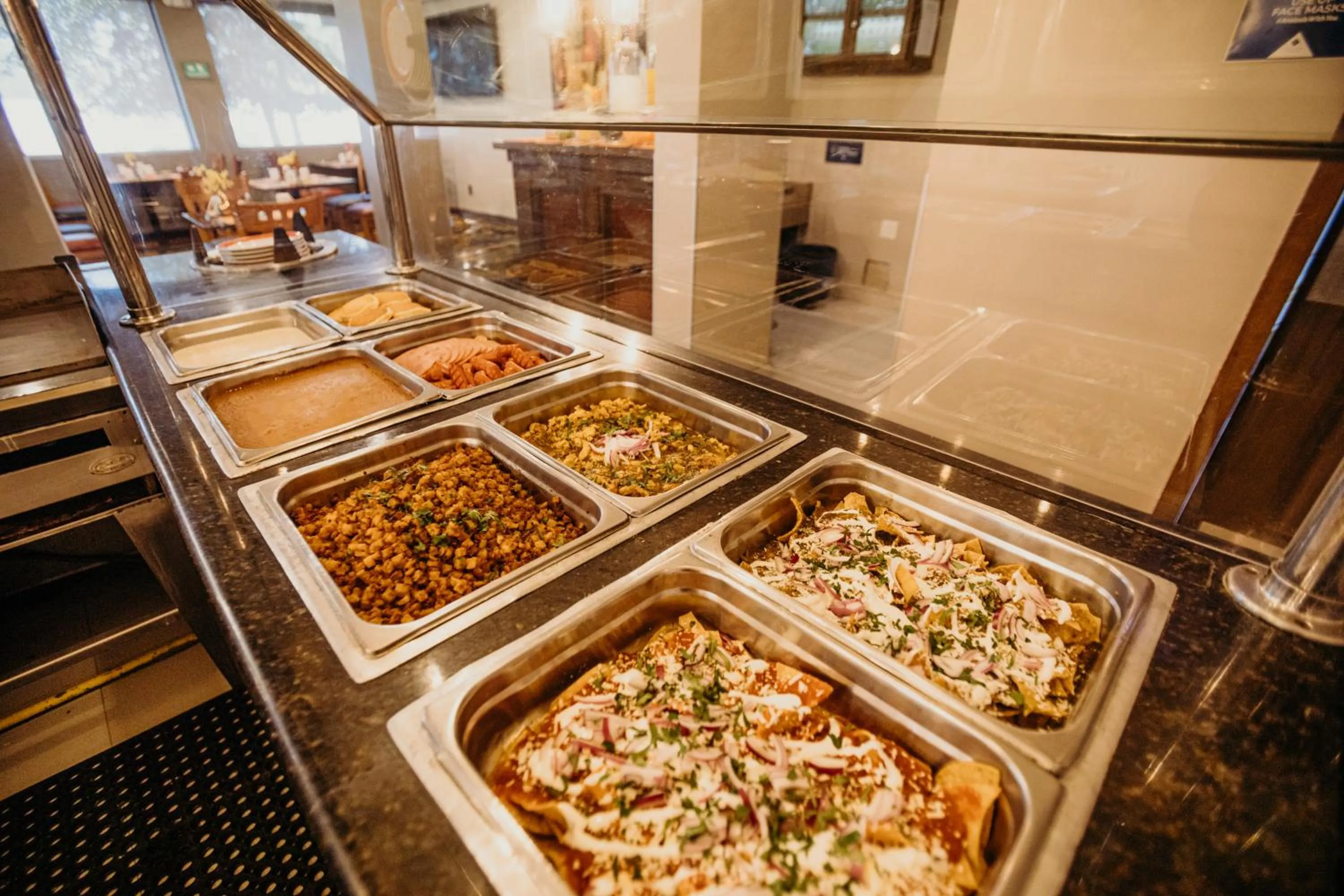 Food in Hotel Calafia