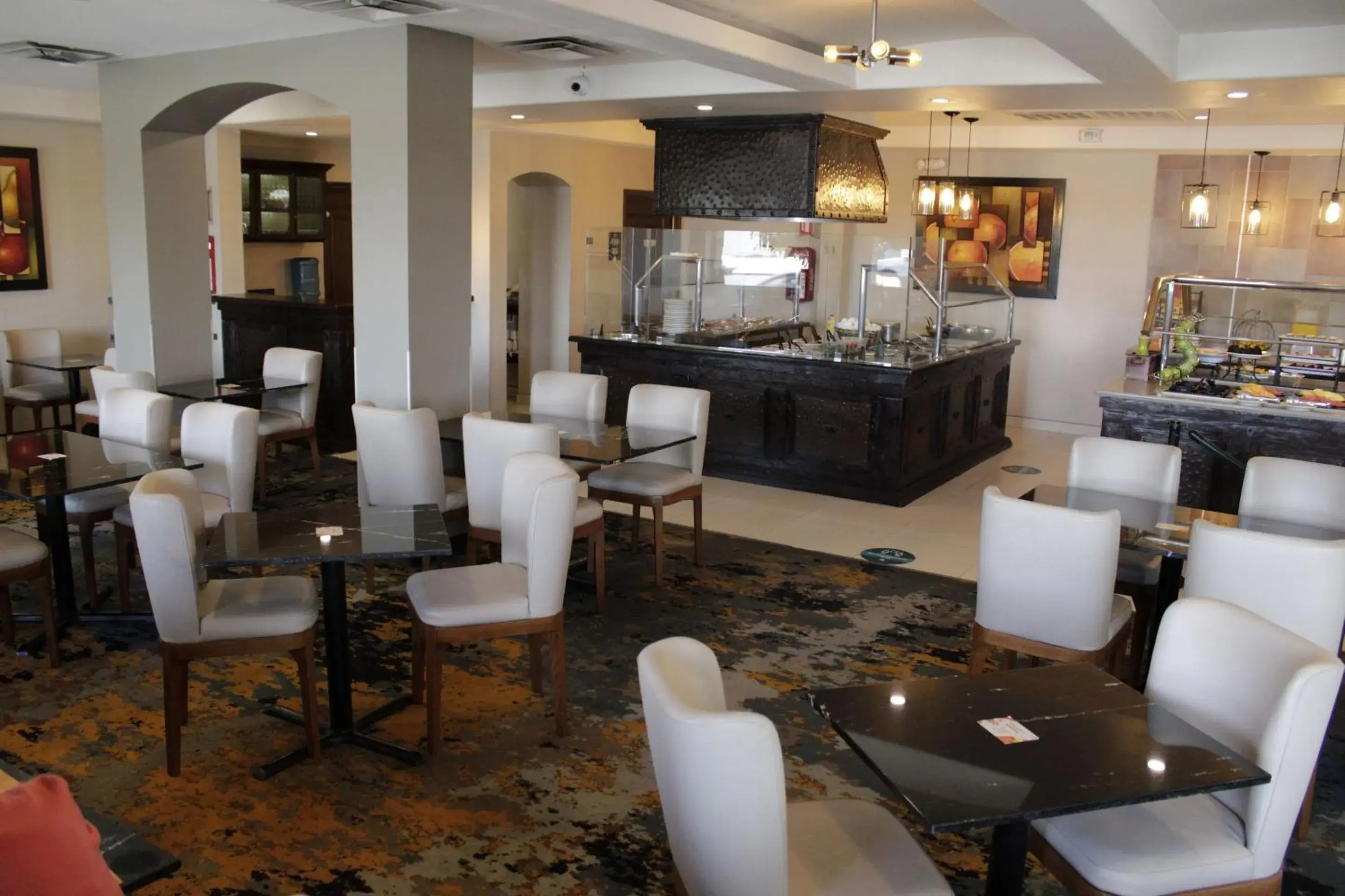 Restaurant/places to eat in Hotel Calafia Restaurant/places to eat in Hotel Calafia