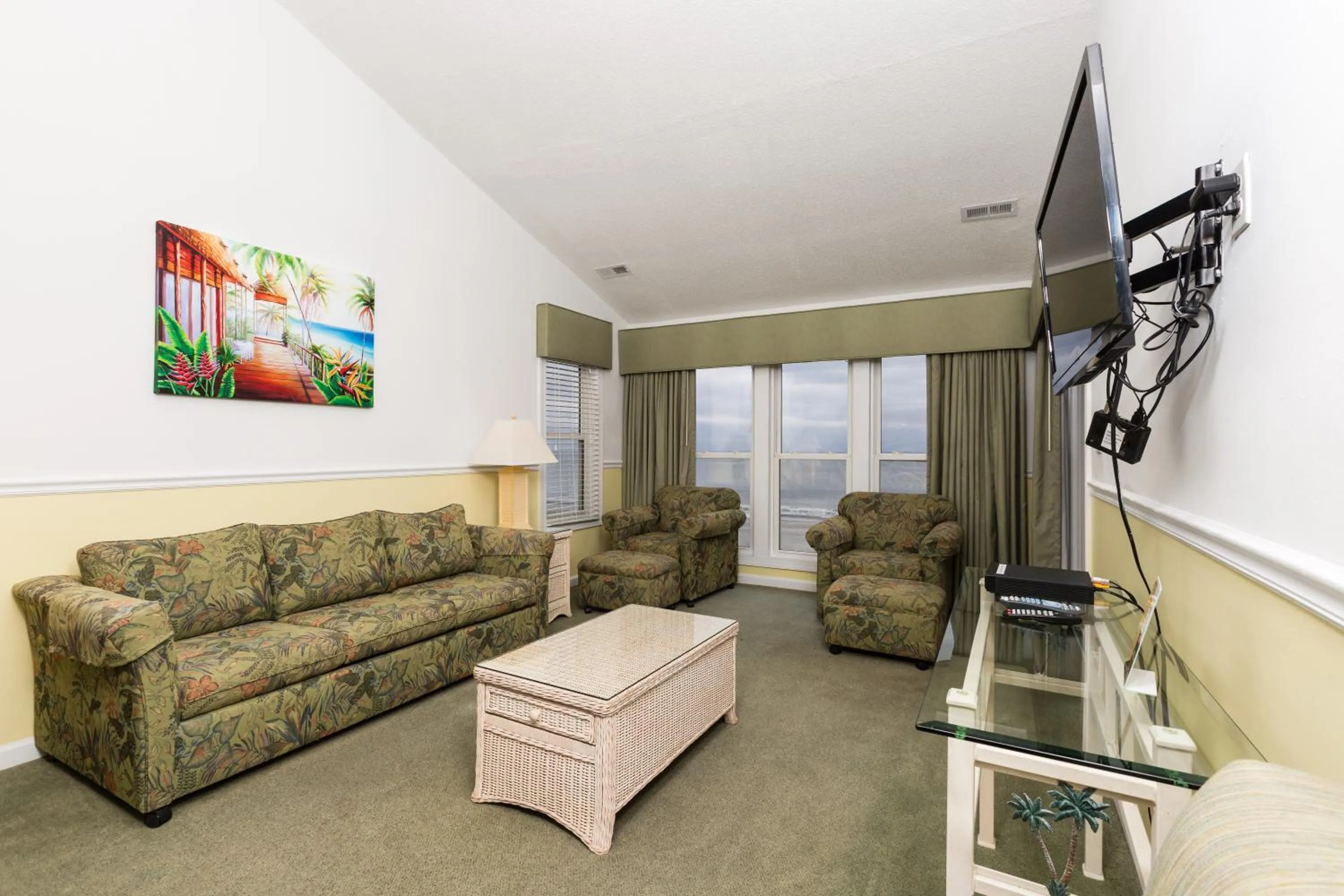Triple Room with Balcony in A Place at the Beach