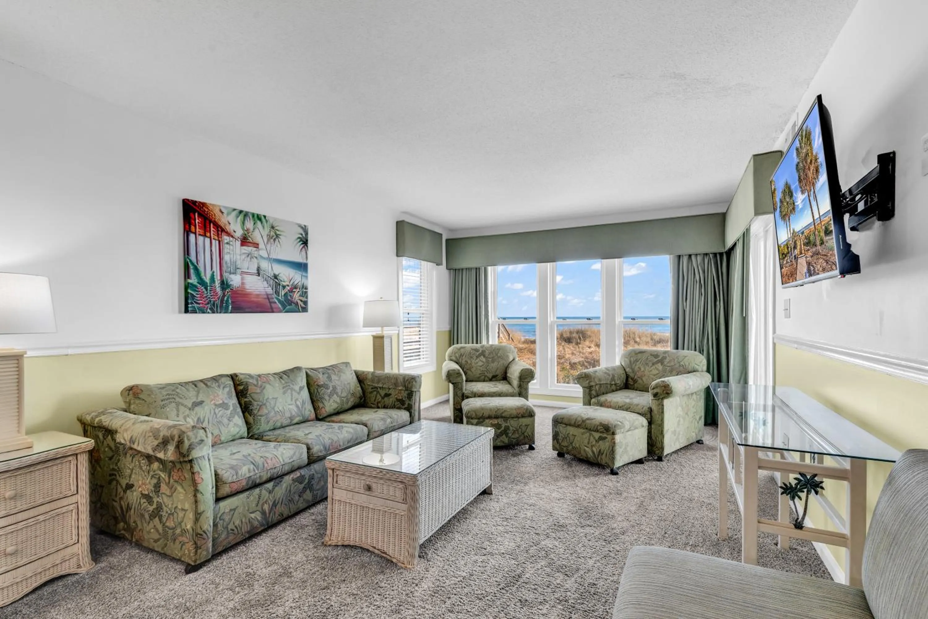 TV and multimedia in A Place at the Beach