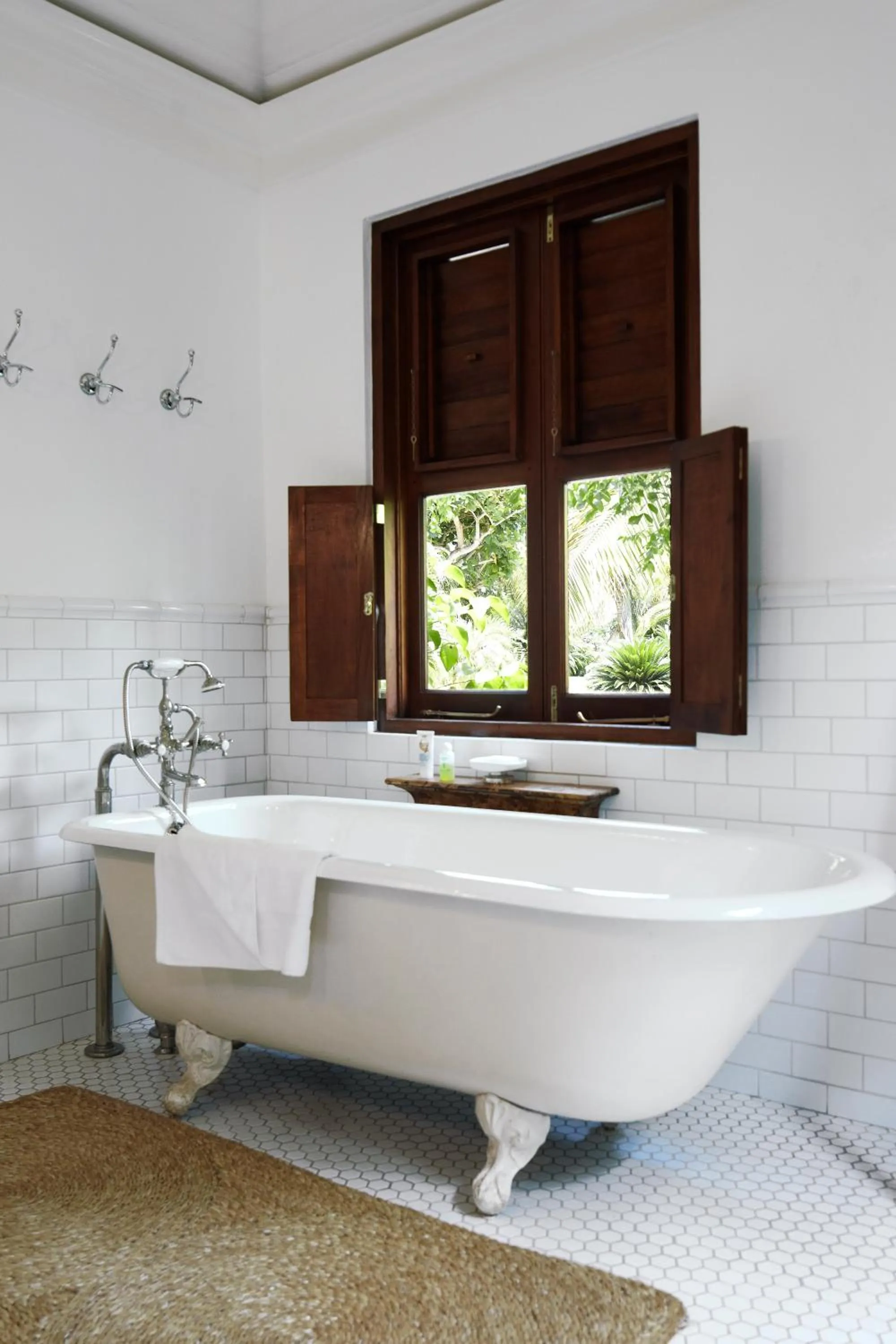 Day in Round Hill Hotel & Villas