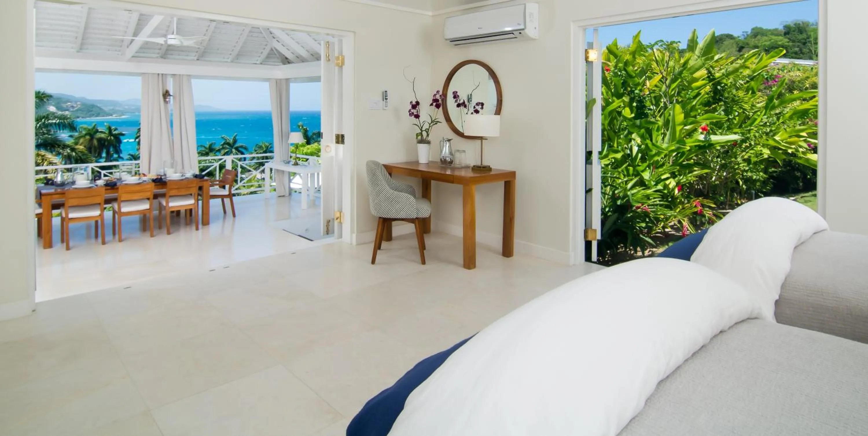 Bedroom in Round Hill Hotel & Villas