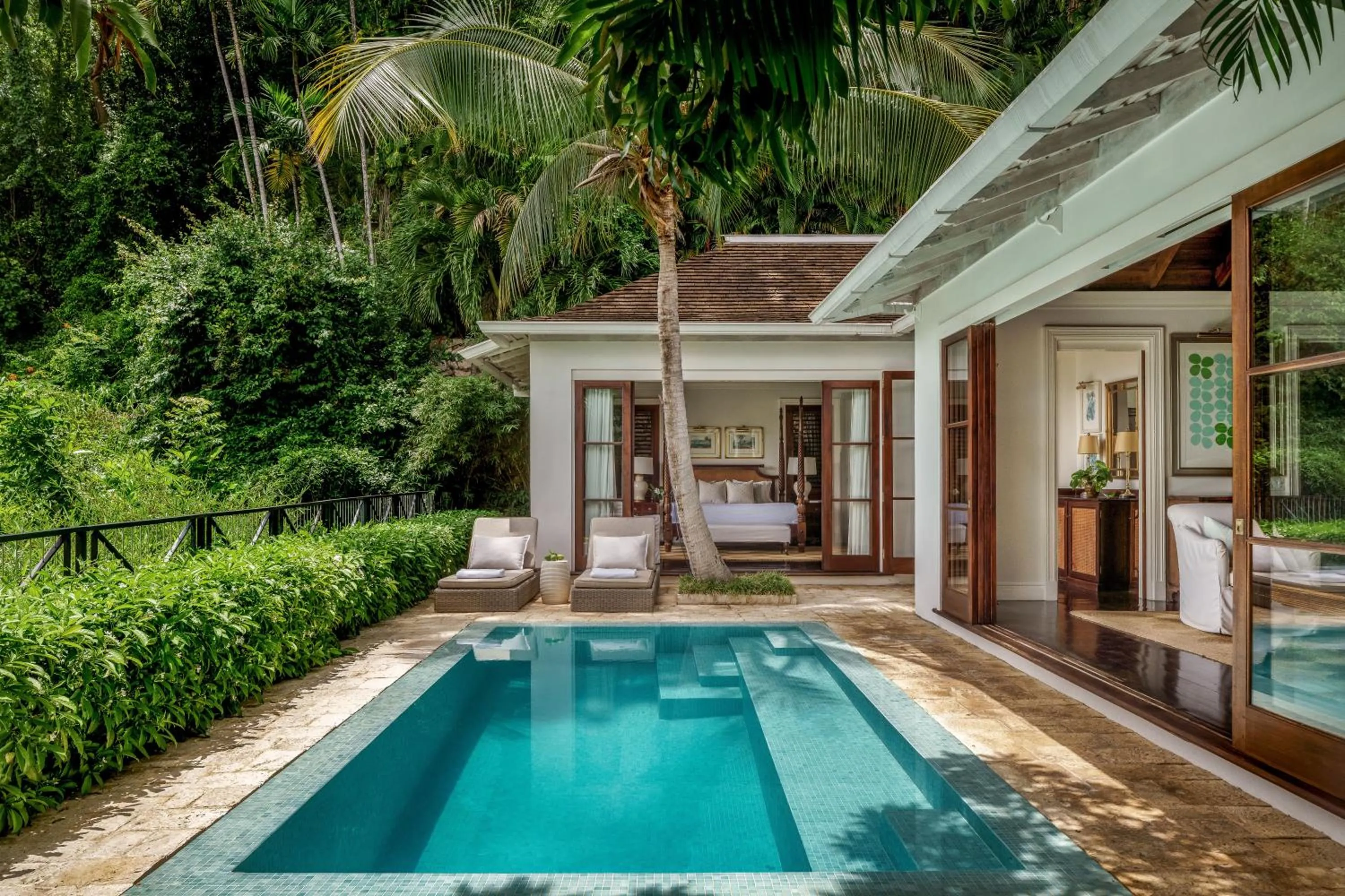 Pool view in Round Hill Hotel & Villas