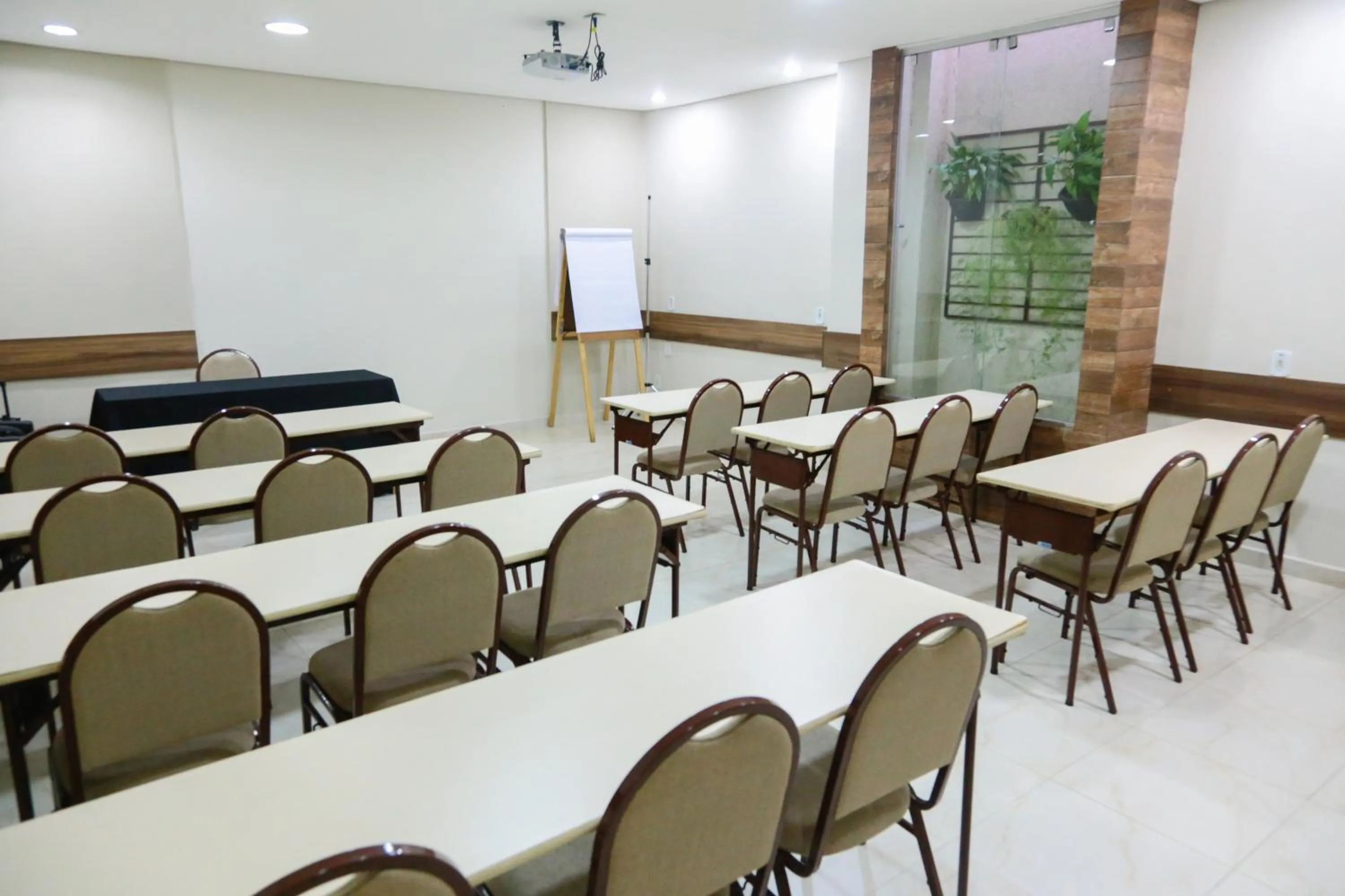 Banquet/Function facilities in Hotel Ecos Classic