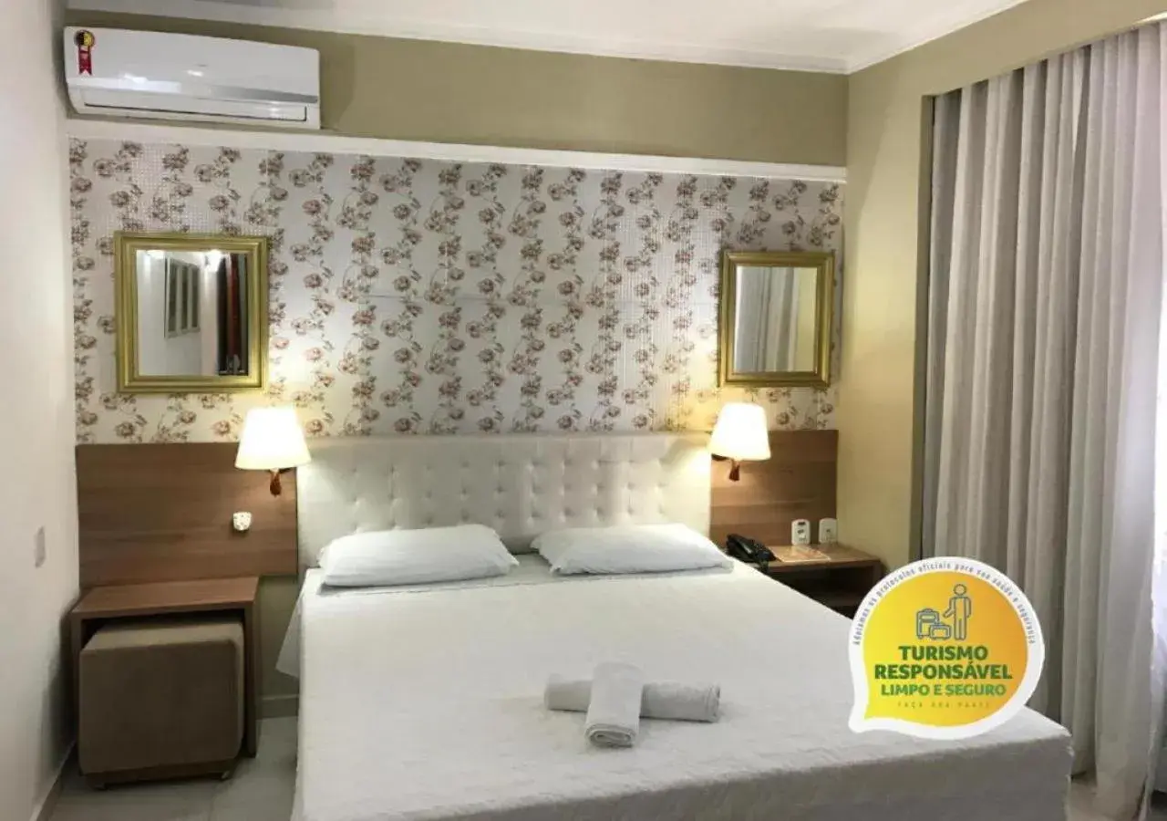 Bedroom, Bed in Hotel Ecos Classic Bedroom, Bed in Hotel Ecos Classic