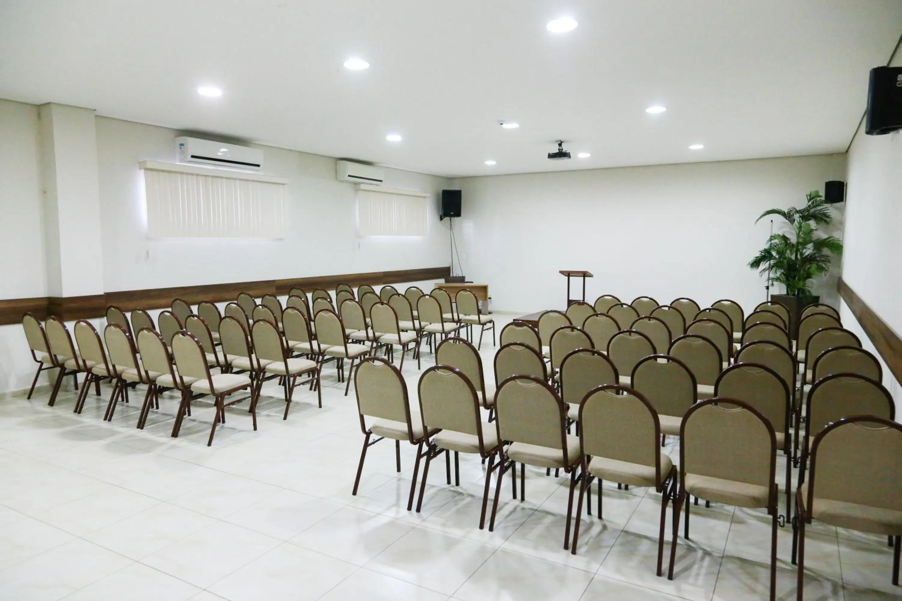 Banquet/Function facilities in Hotel Ecos Classic