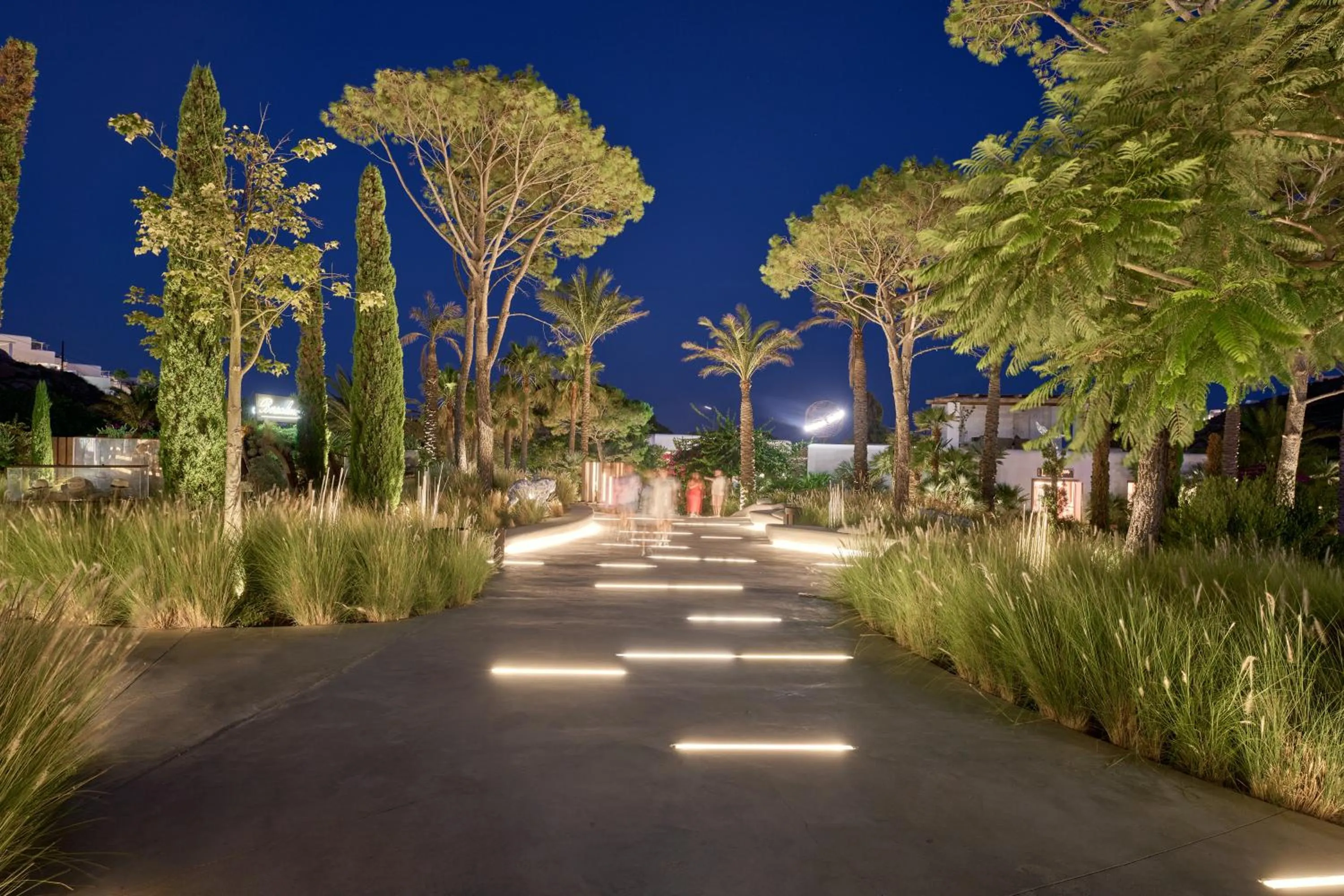 Garden in Nammos Hotel Mykonos
