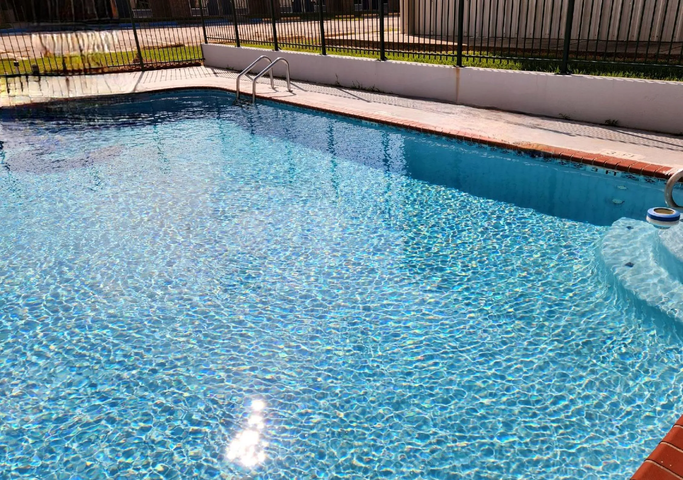 Swimming pool in Days Inn by Wyndham LaPlace- New Orleans