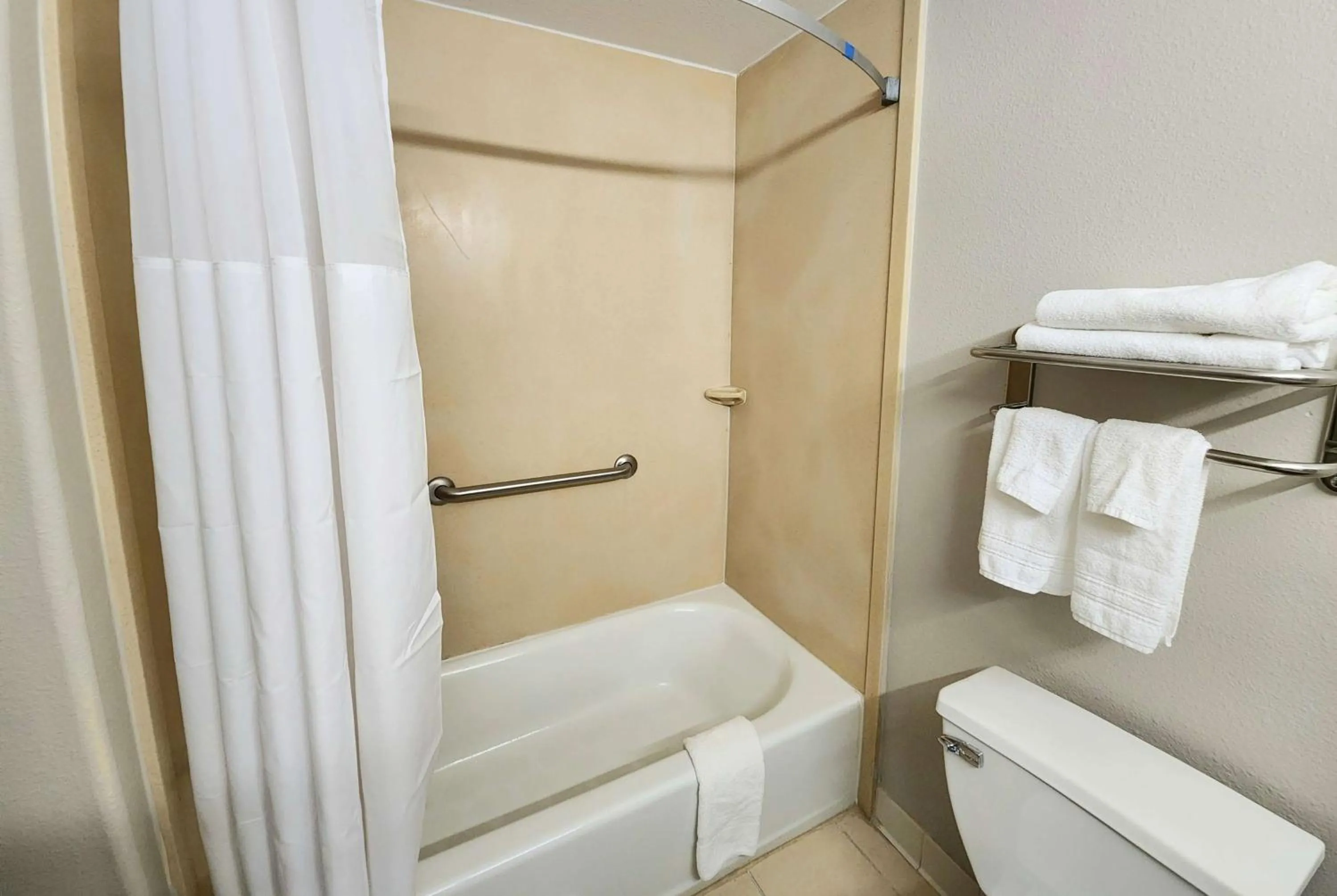 Bathroom in Days Inn by Wyndham LaPlace- New Orleans