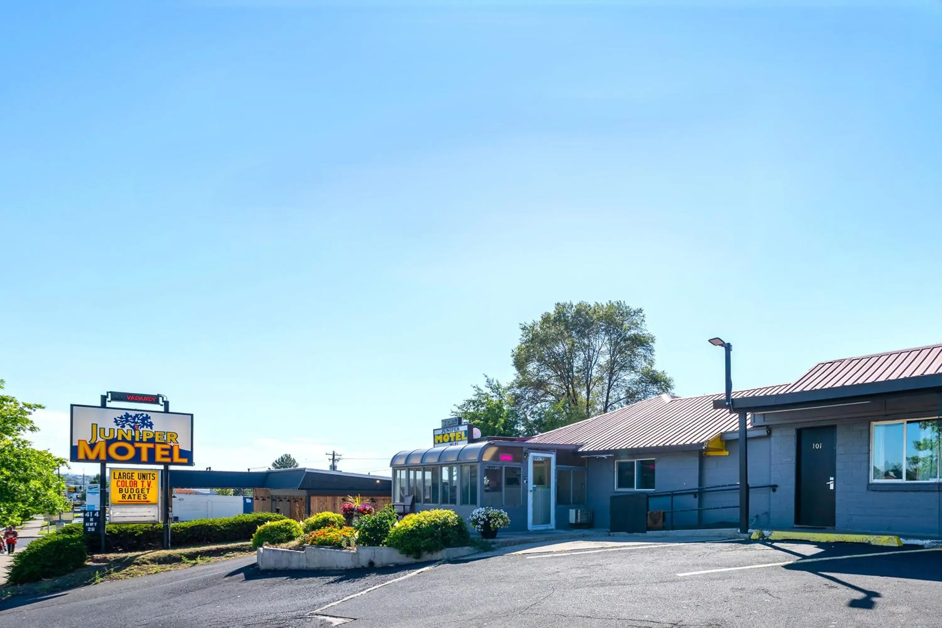 Facade/entrance in Juniper Motel Madras by Townhouse Facade/entrance in Juniper Motel Madras by Townhouse