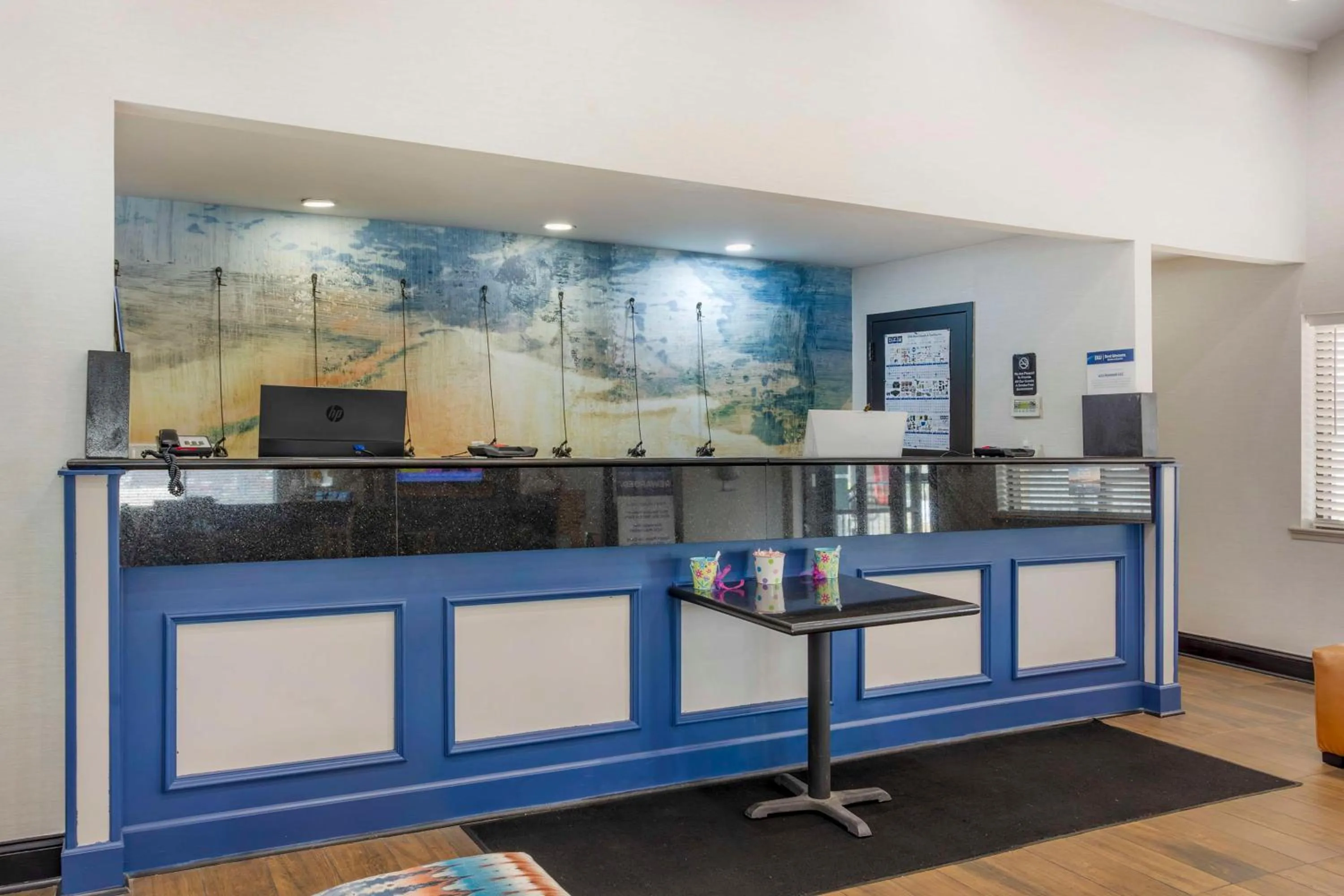 Lobby or reception in Best Western Westgate Inn