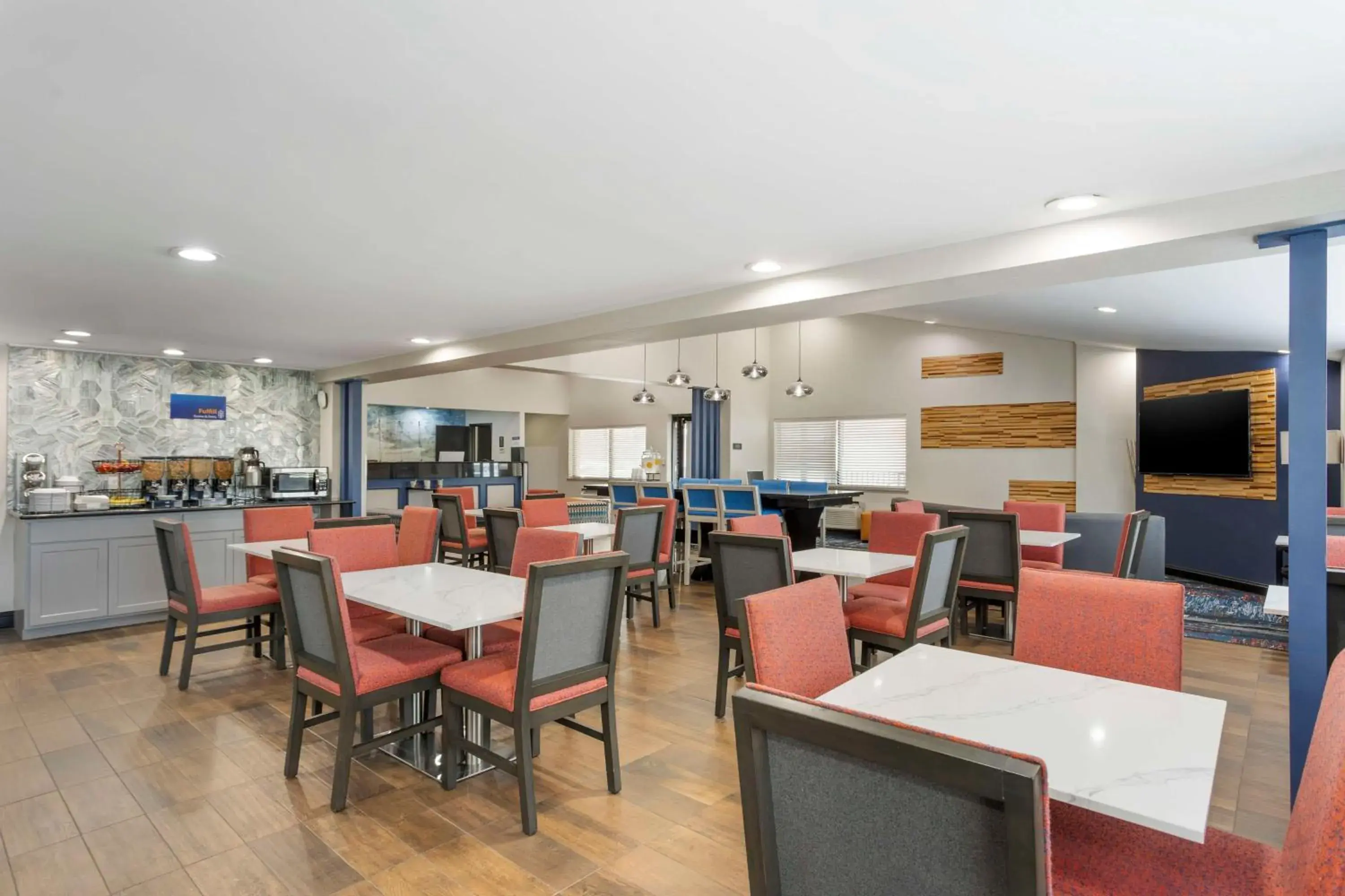 Breakfast in Best Western Westgate Inn Breakfast in Best Western Westgate Inn