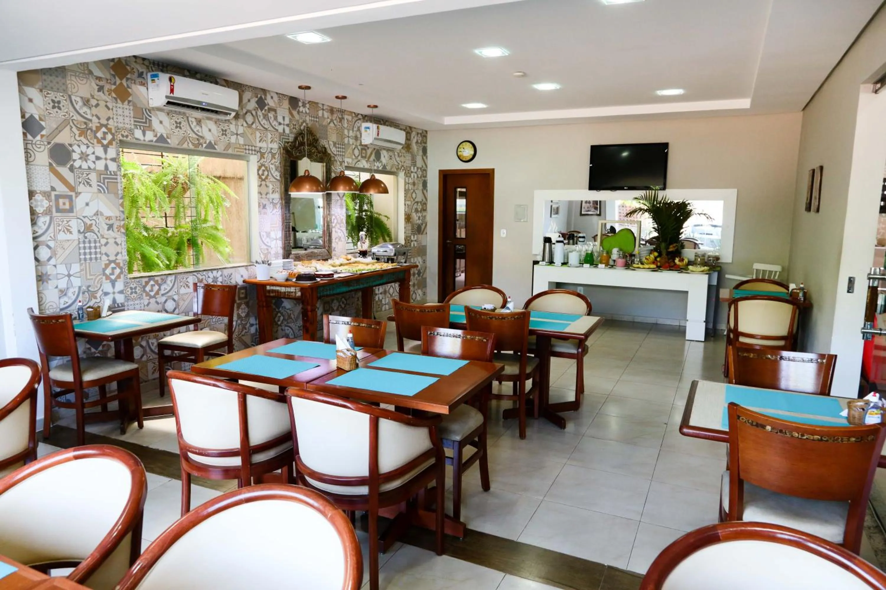 Restaurant/places to eat in Ecos Conforto