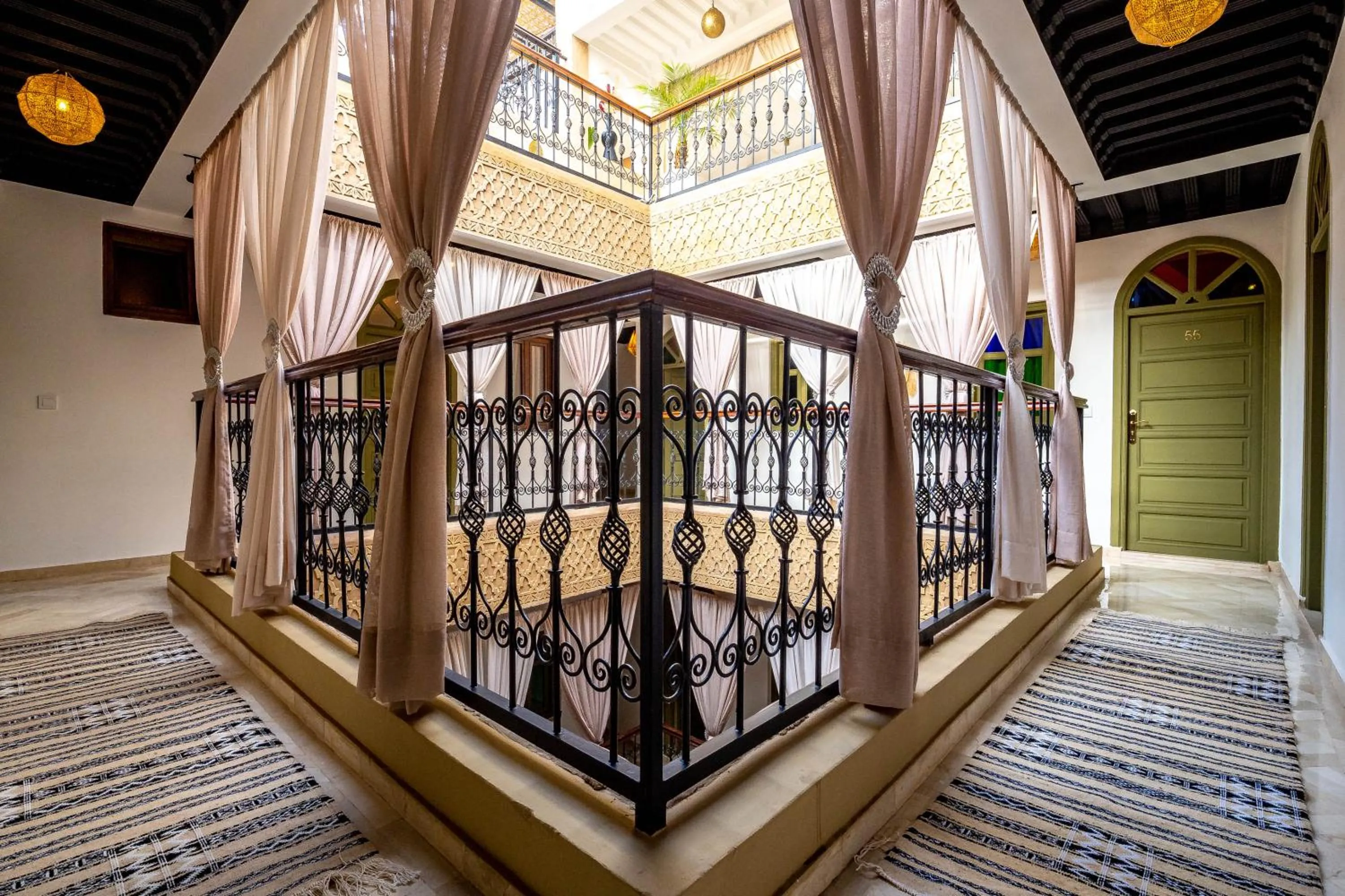 Patio in Riad Hamdane Rooftop & SPA