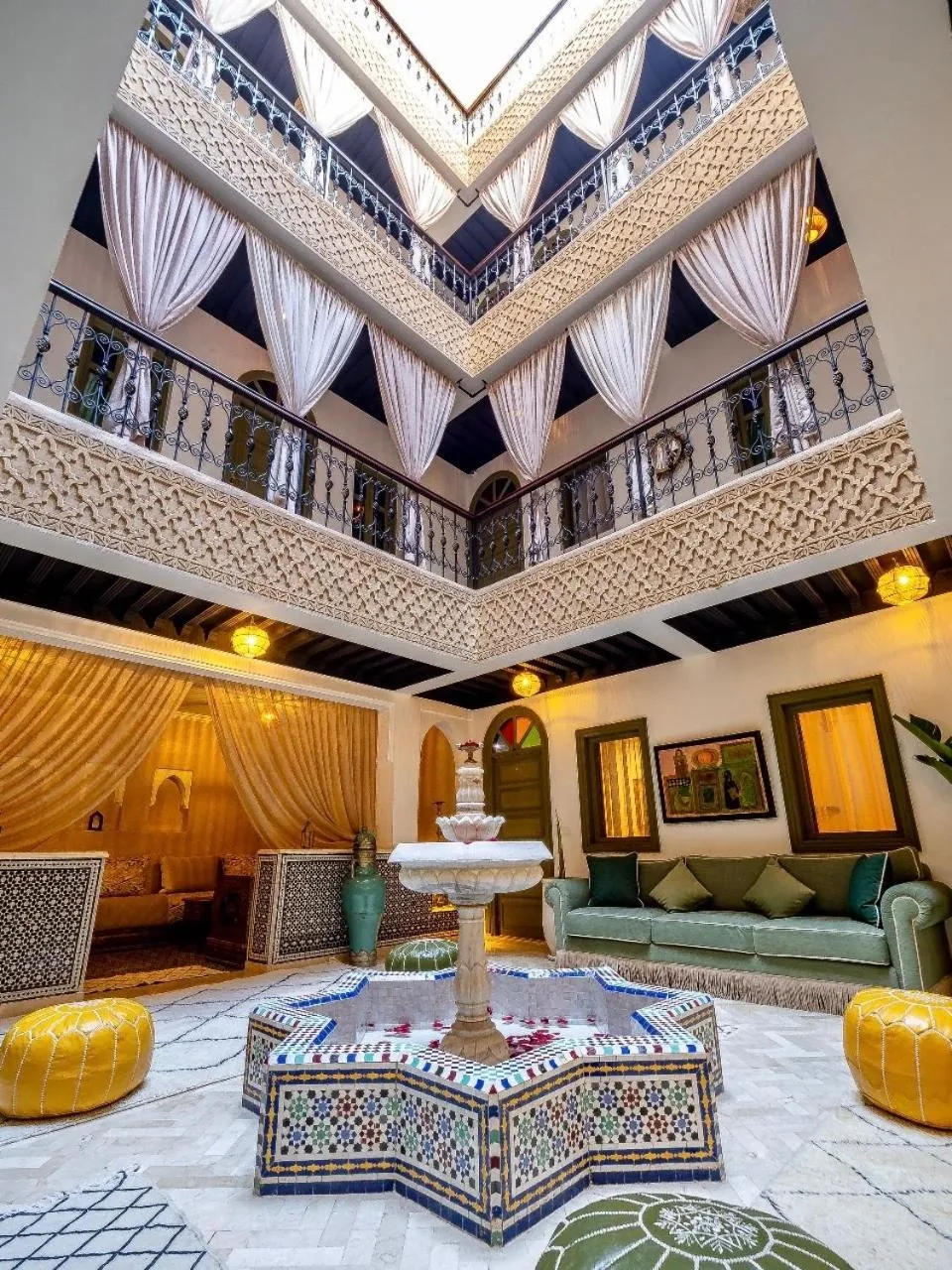 Patio in Riad Hamdane Rooftop & SPA