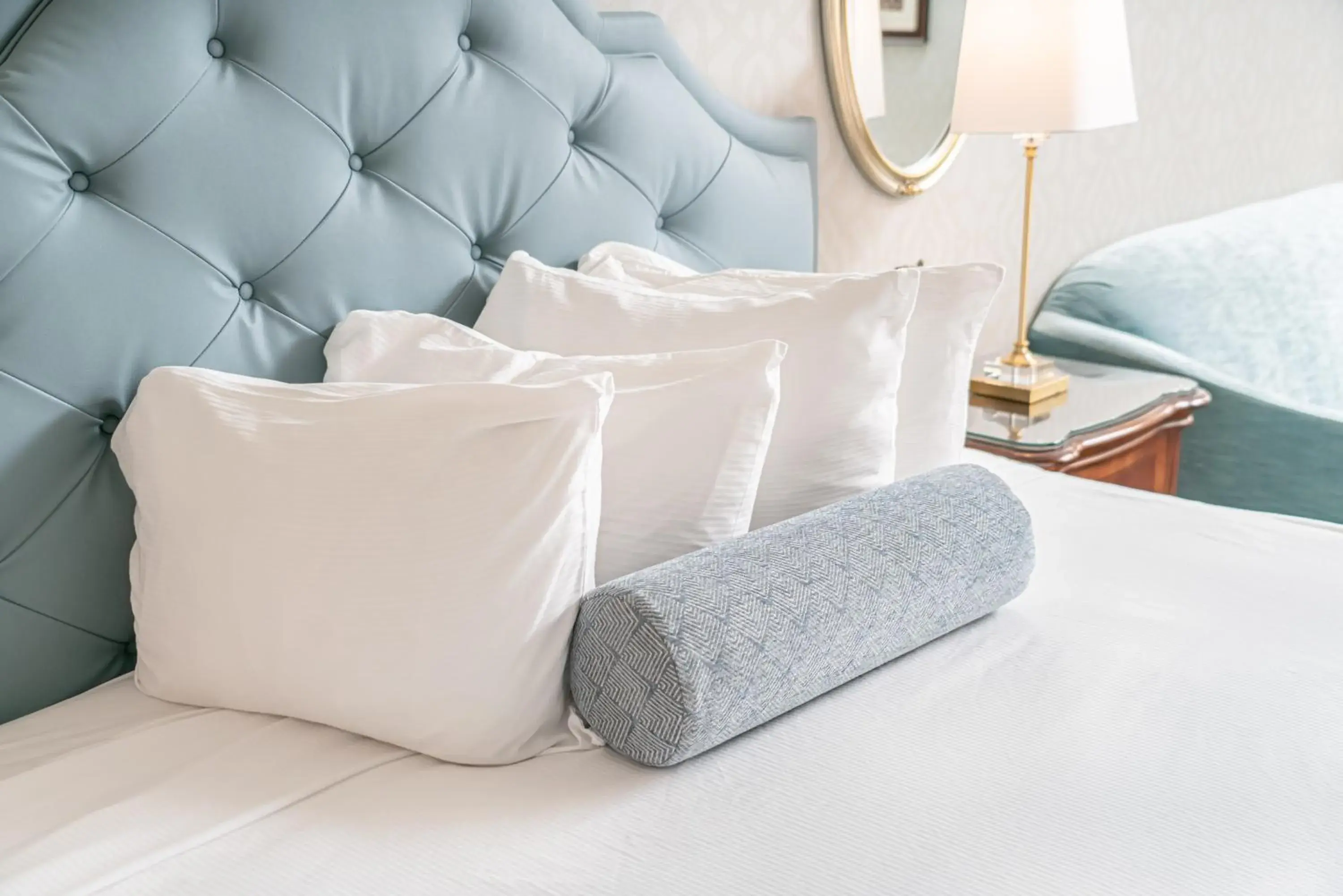 Bedroom, Bed in Fulton Steamboat Inn Bedroom, Bed in Fulton Steamboat Inn