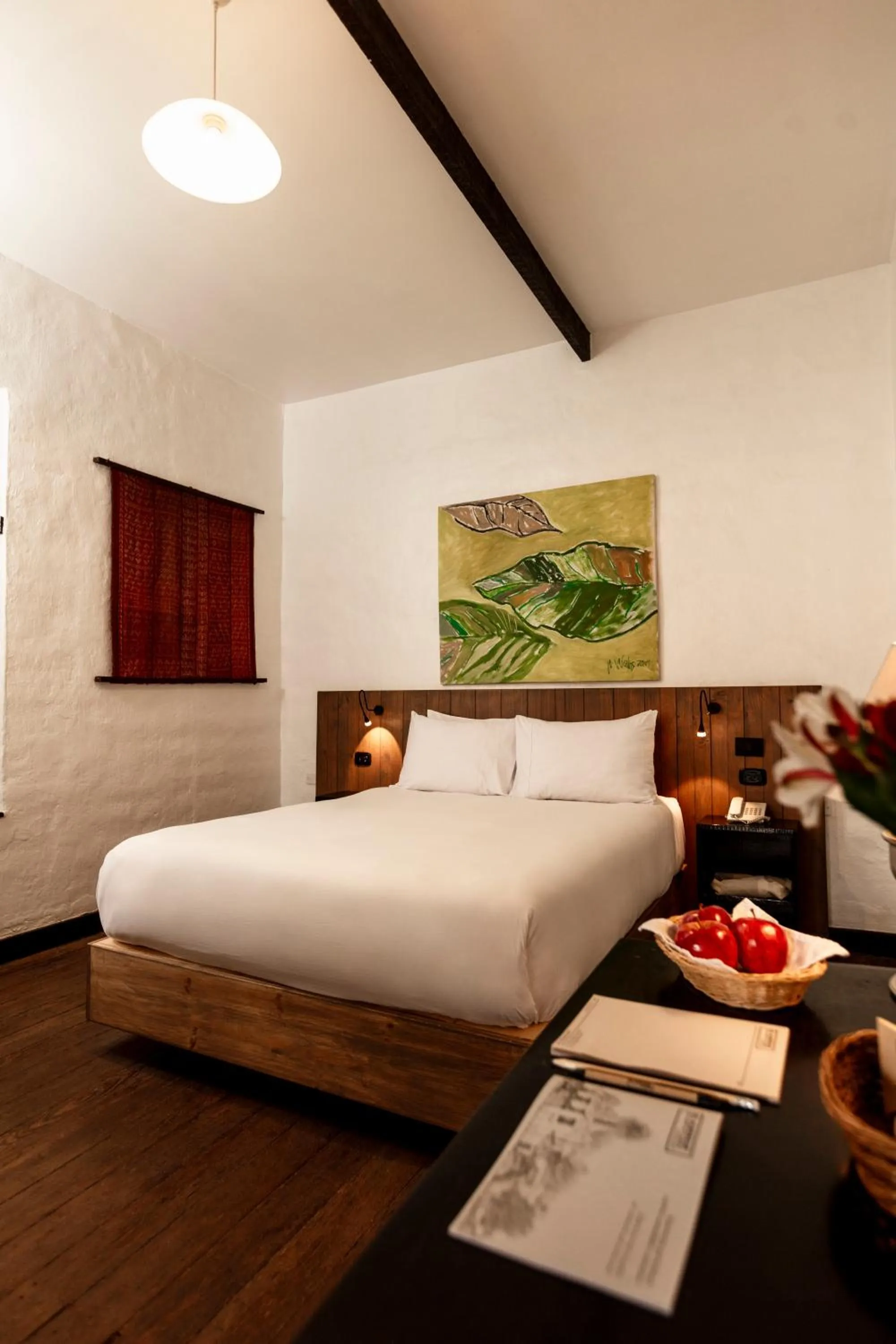 Bed in El Albergue Ollantaytambo