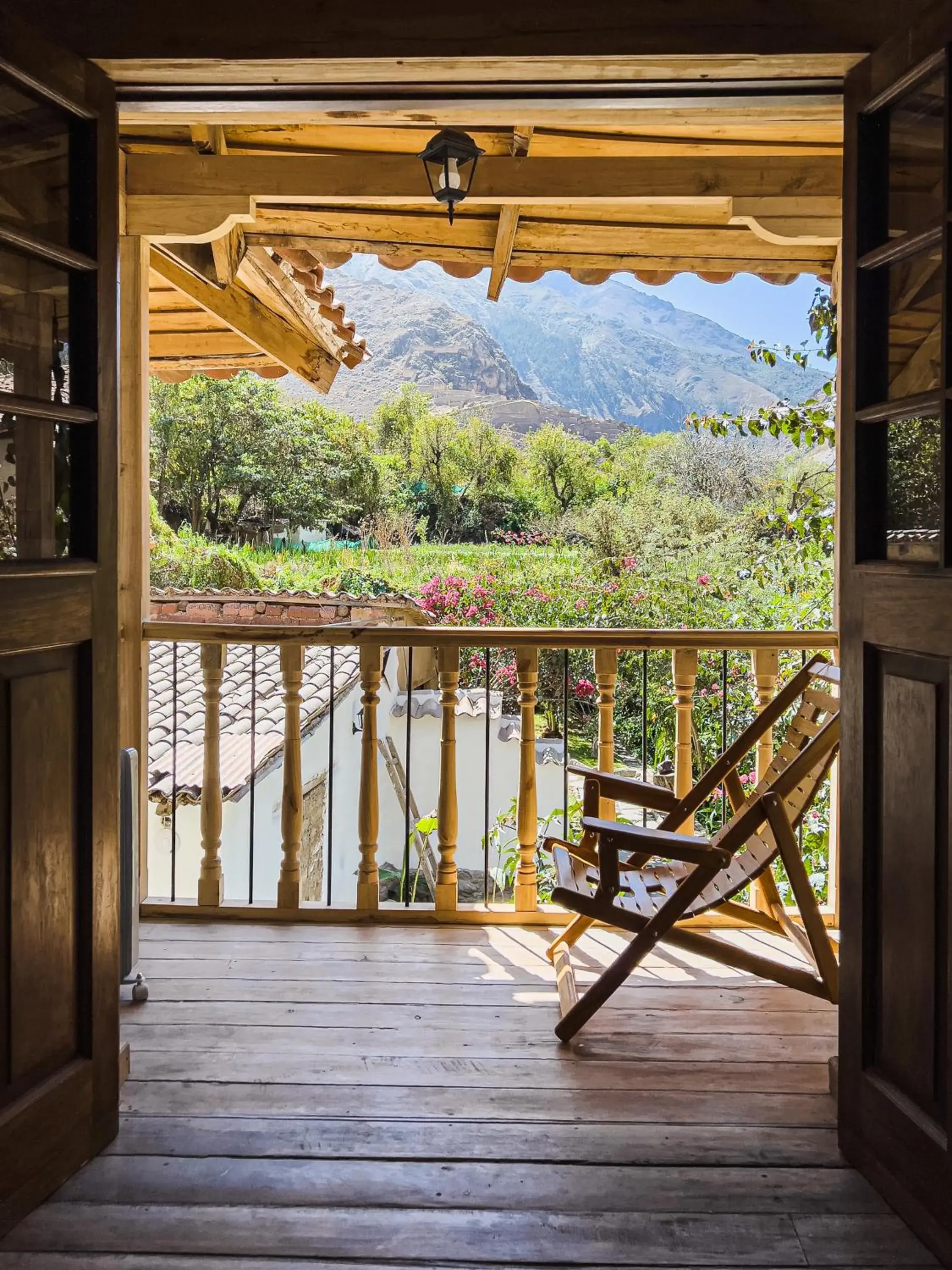 Superior Double Room with Balcony in El Albergue Ollantaytambo Superior Double Room with Balcony in El Albergue Ollantaytambo