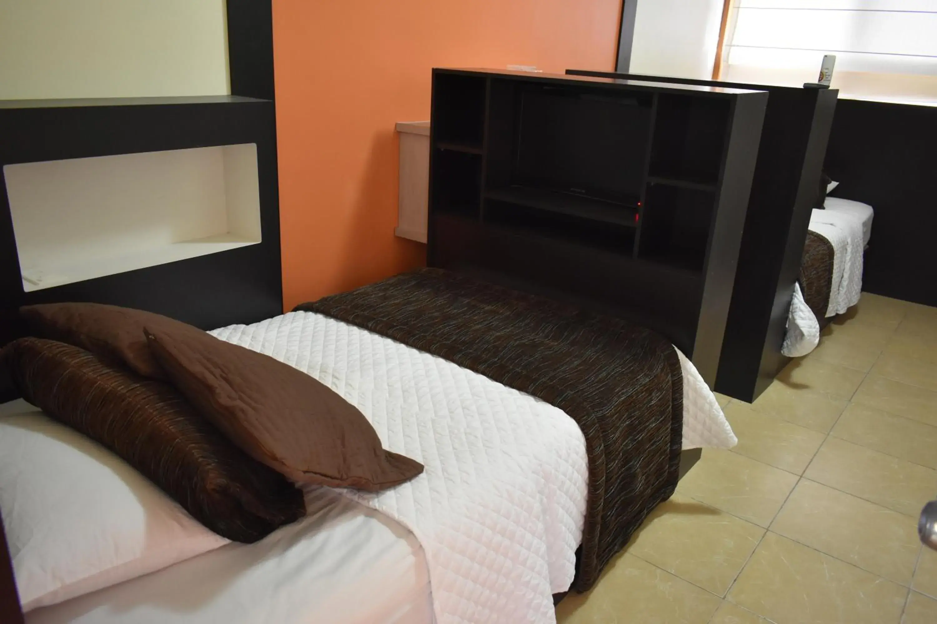 Budget Double Room in Hotel La Laguna Galapagos Budget Double Room in Hotel La Laguna Galapagos