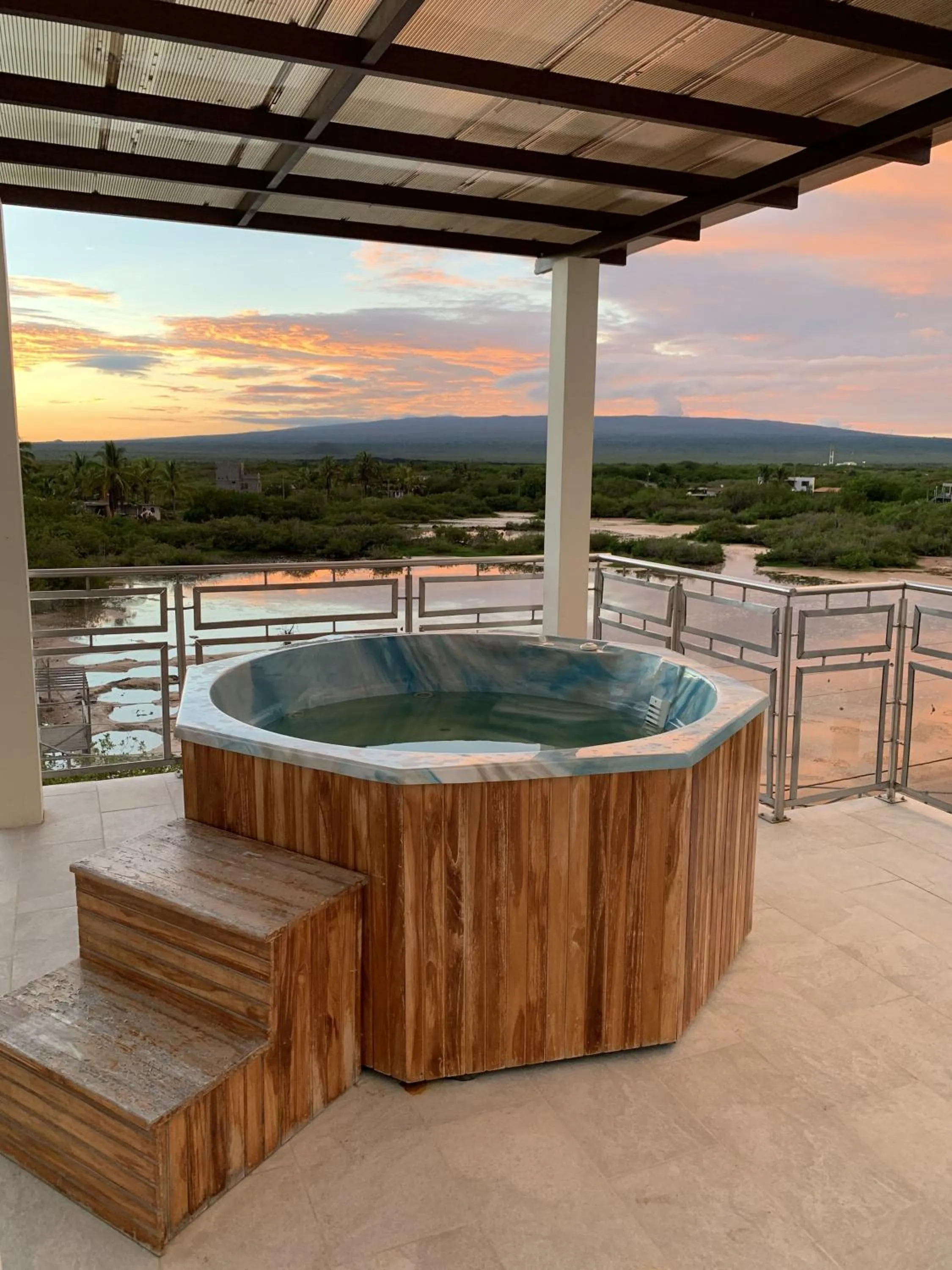 Hot Tub in Hotel La Laguna Galapagos
