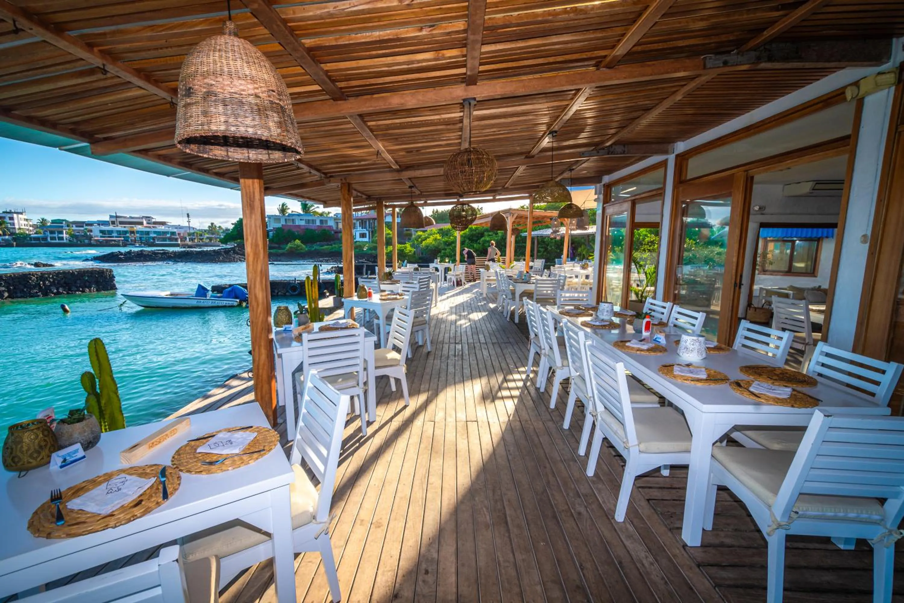 Restaurant/places to eat in Blu Galapagos Sustainable Waterfront Lodge