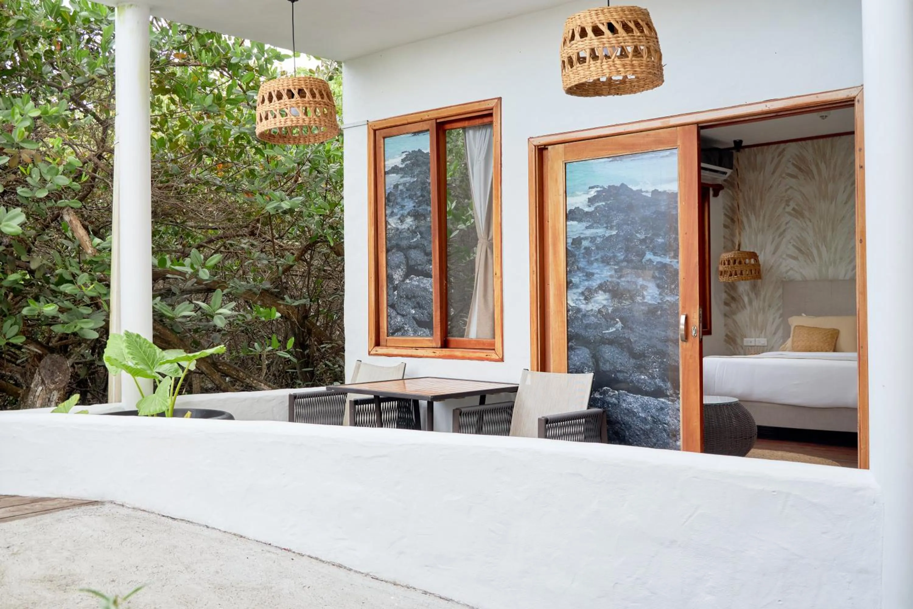 Balcony/Terrace, Bed in Blu Galapagos Sustainable Waterfront Lodge