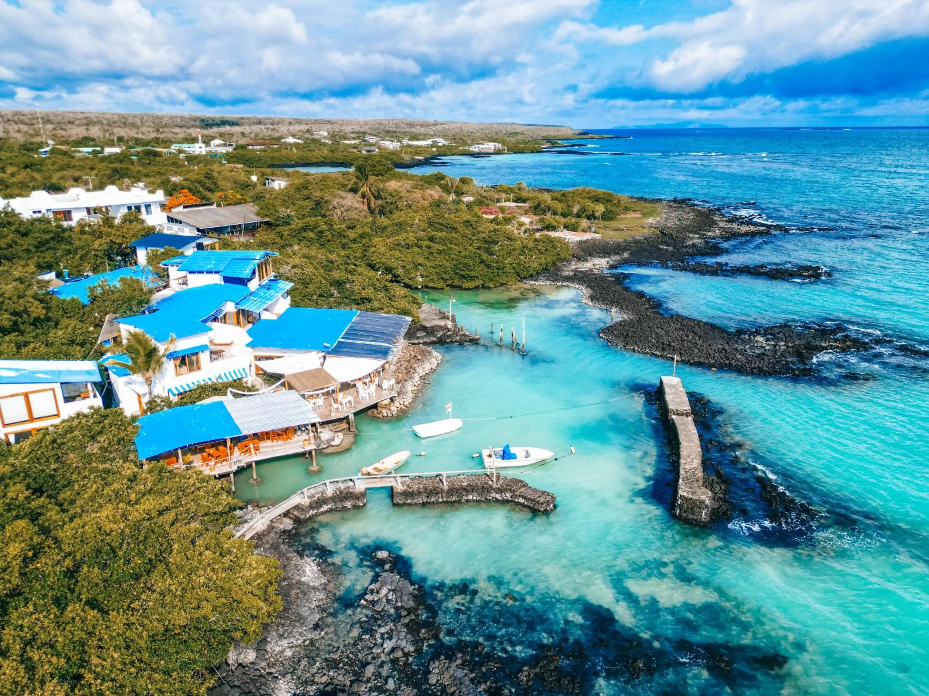 Property building in Blu Galapagos Sustainable Waterfront Lodge