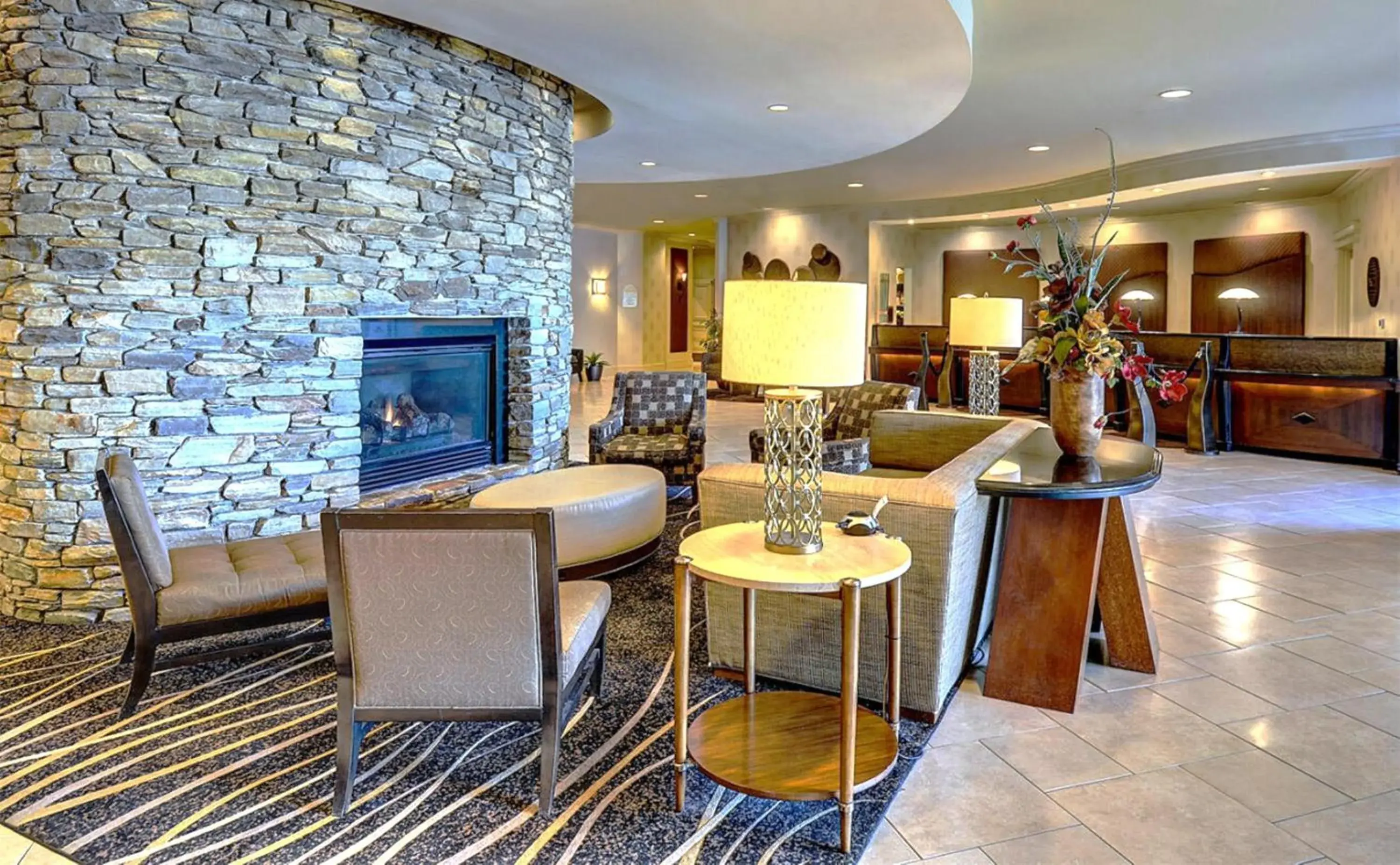 Lobby or reception in Eden Resort and Suites, BW Premier Collection Lobby or reception in Eden Resort and Suites, BW Premier Collection