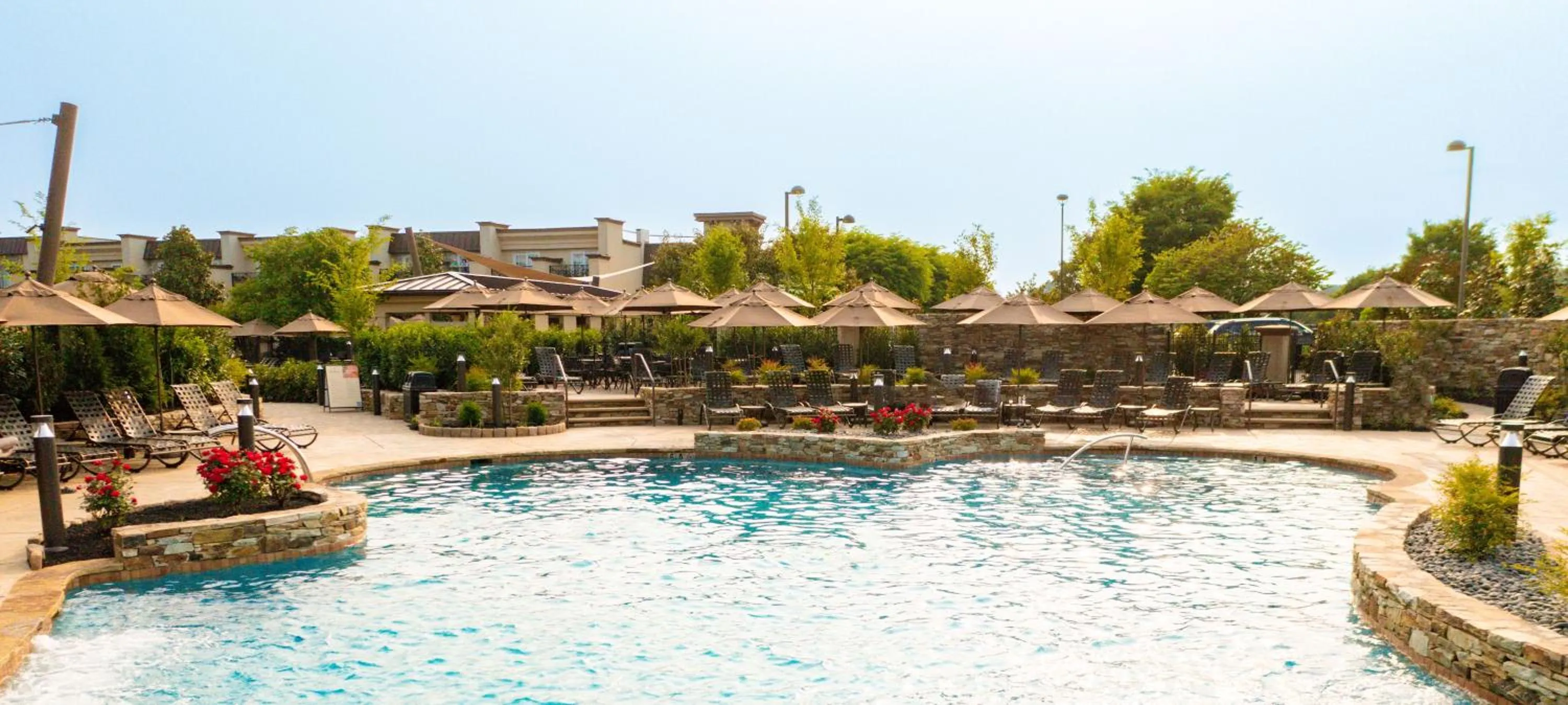 Swimming pool in Eden Resort and Suites, BW Premier Collection