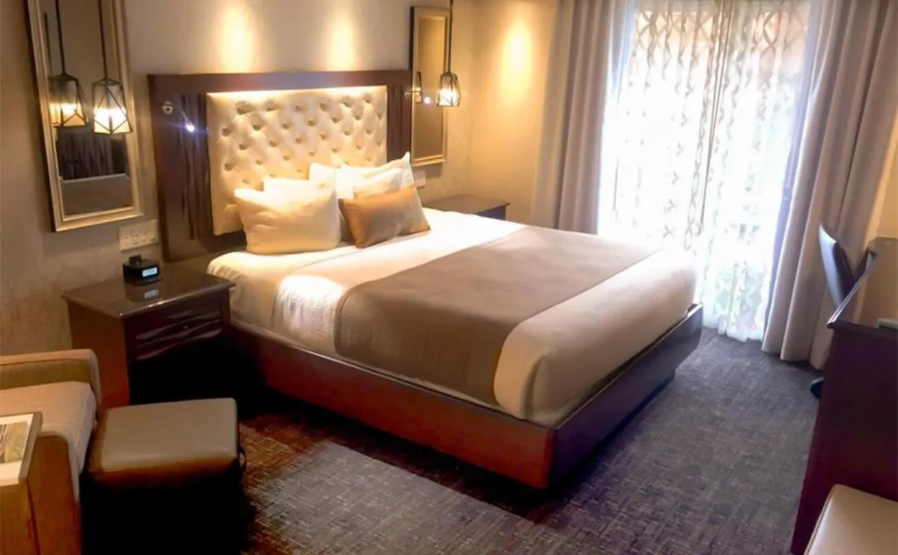 Bedroom, Bed in Eden Resort and Suites, BW Premier Collection