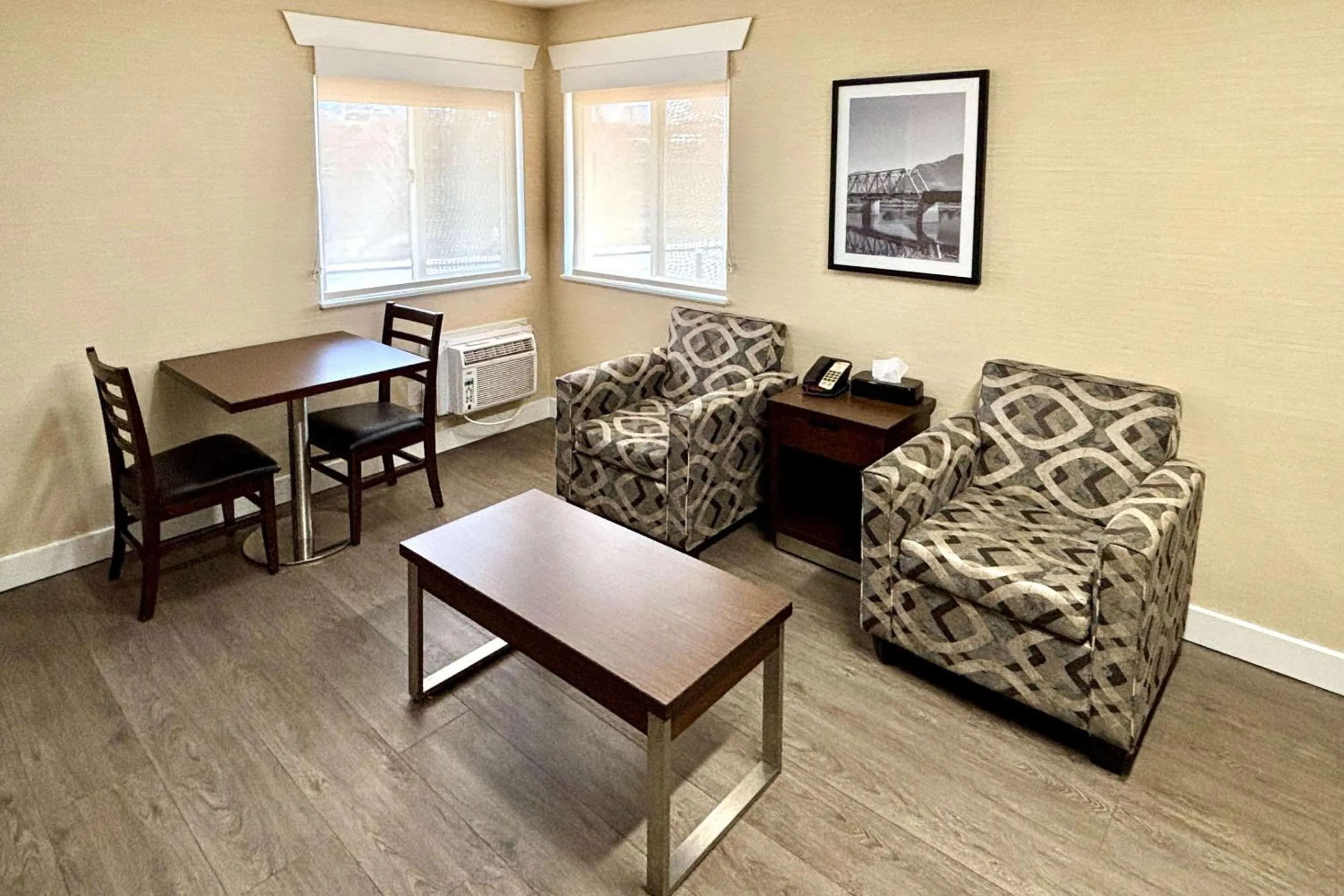 Bedroom in Rodeway Inn & Suites